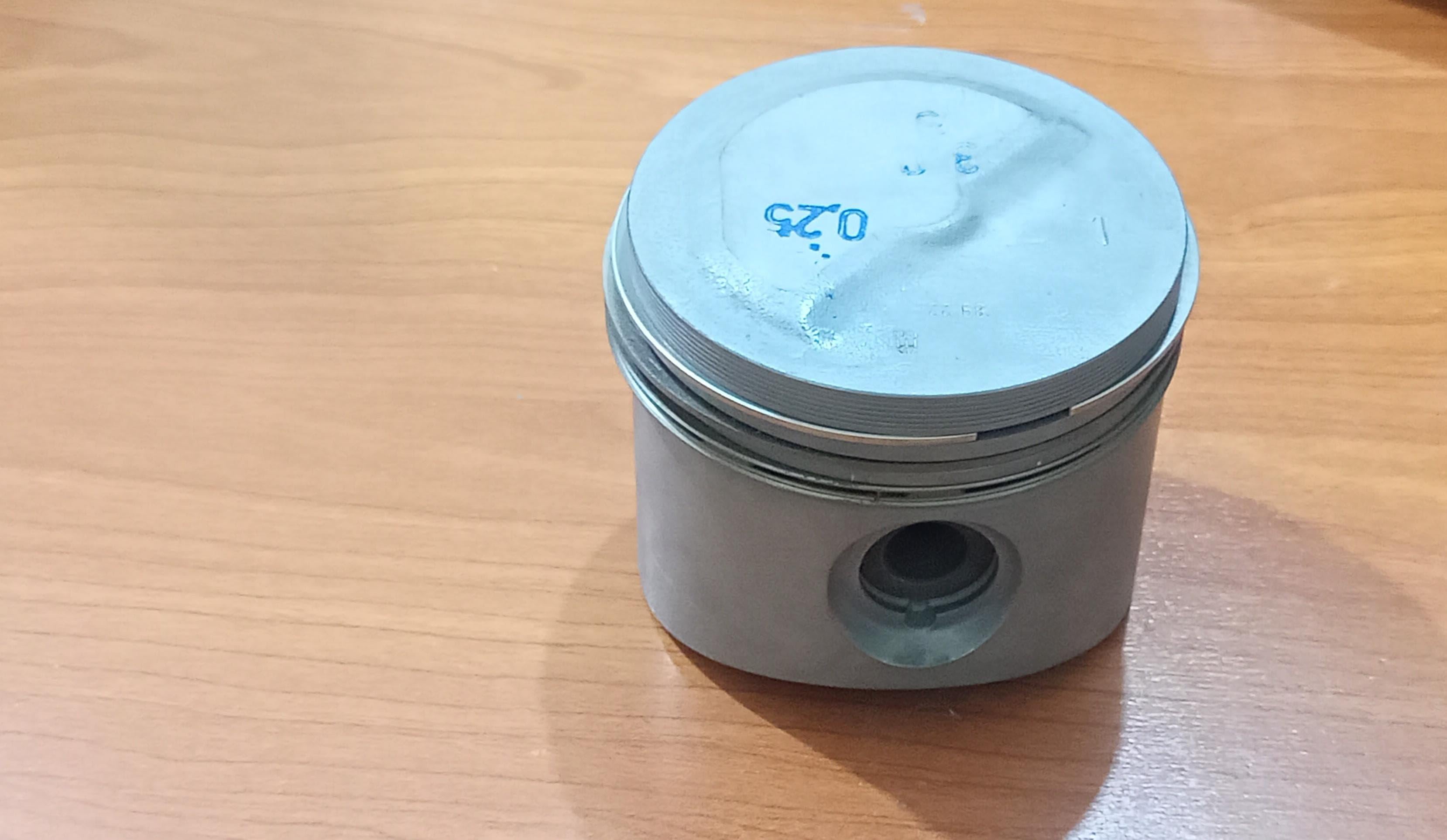 BMW Mahle Engine Piston 89.22mm +0.25 11251263439 E23 E24