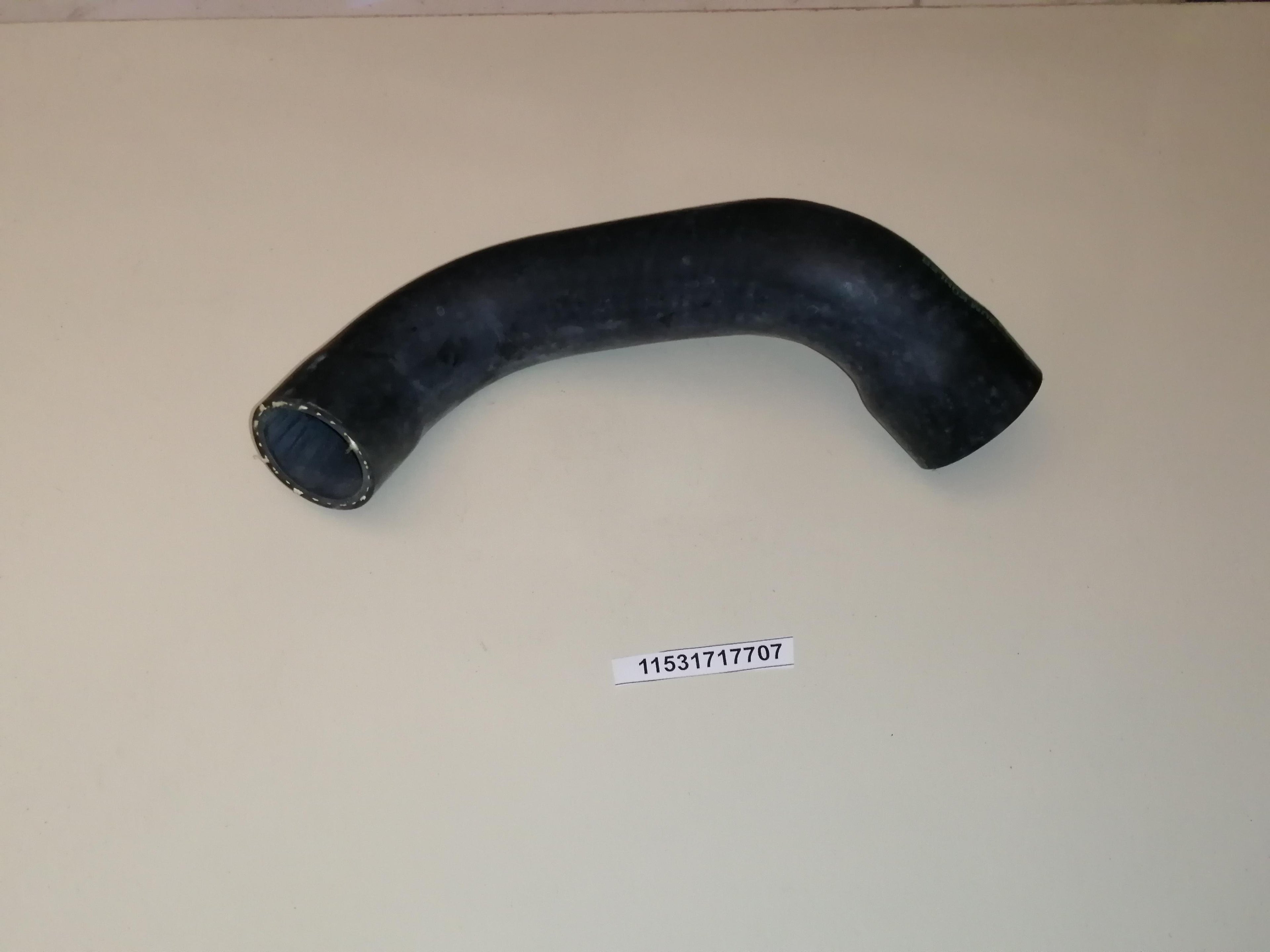 BMW E34 Water Hose 11531717707 GENUINE