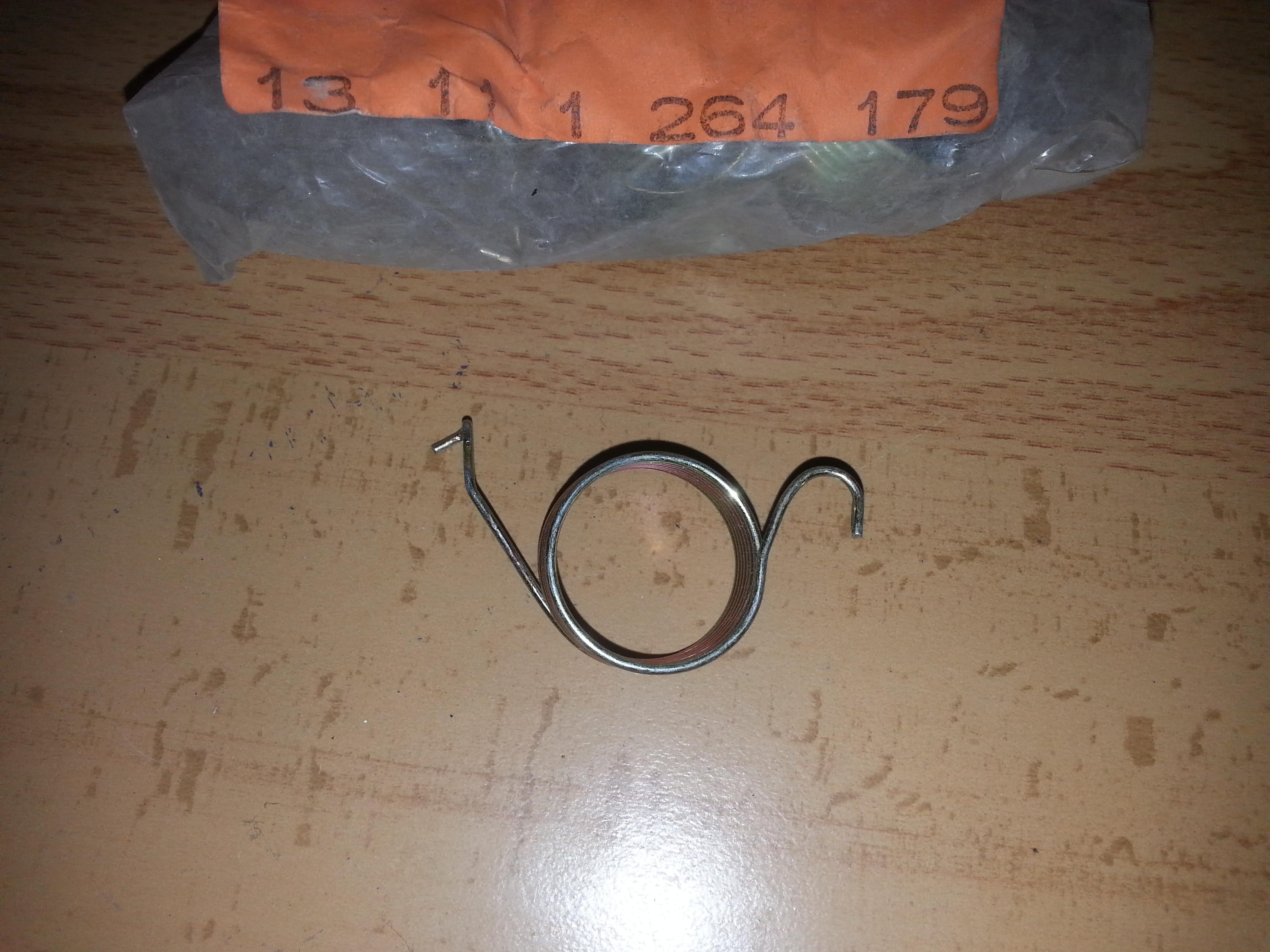 BMW Retainer Spring 13111264179 GENUINE