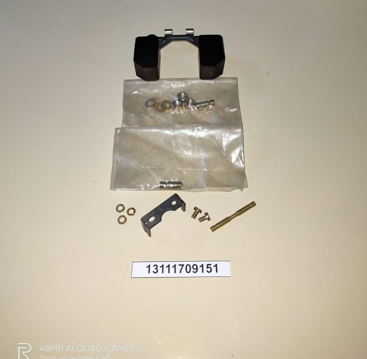 NEW OEM BMW 13111709151 SET FLOAT ASSY E12