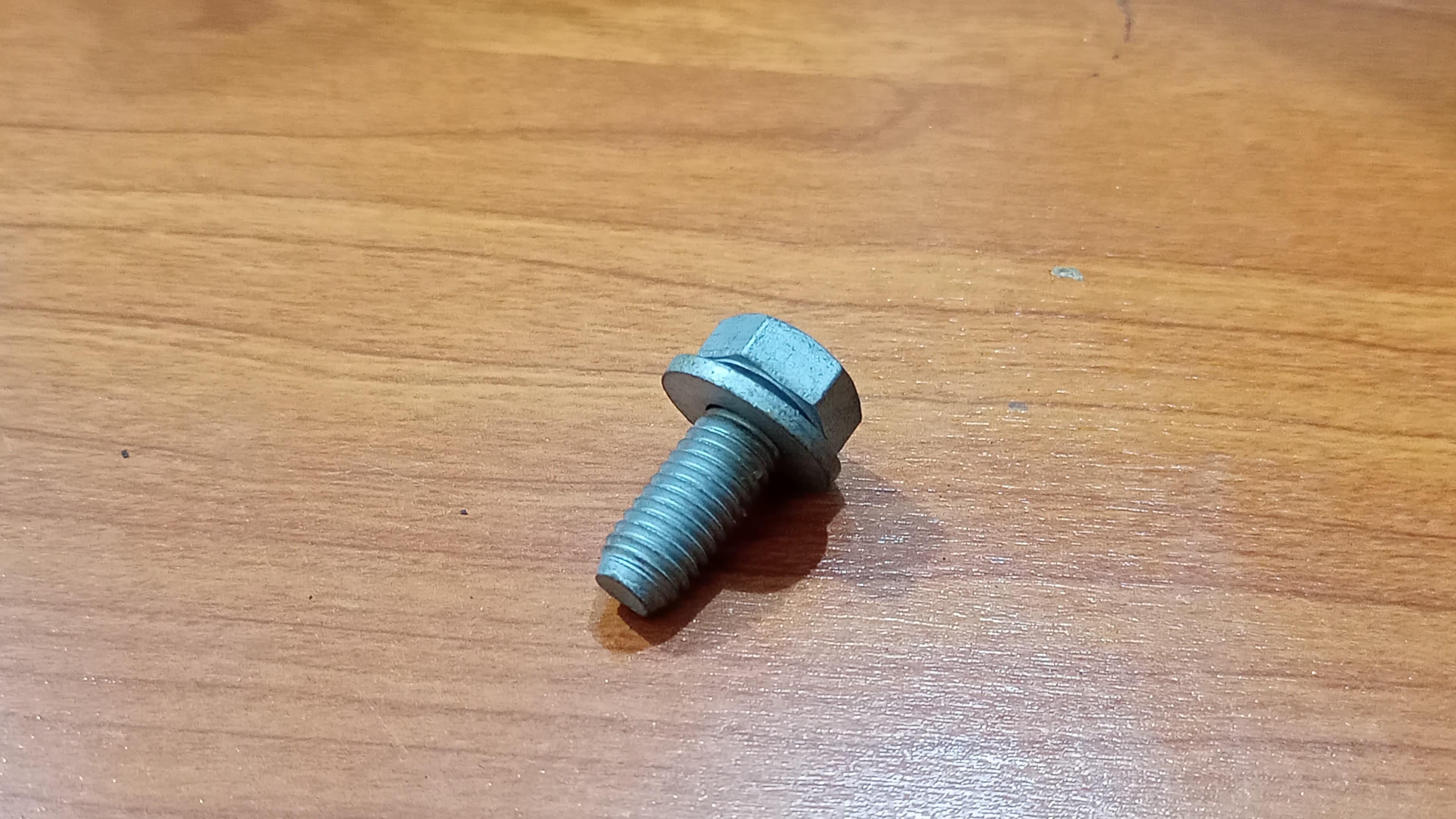 BMW E31, E38, E46 Hex Bolt 17111723673 GENUINE