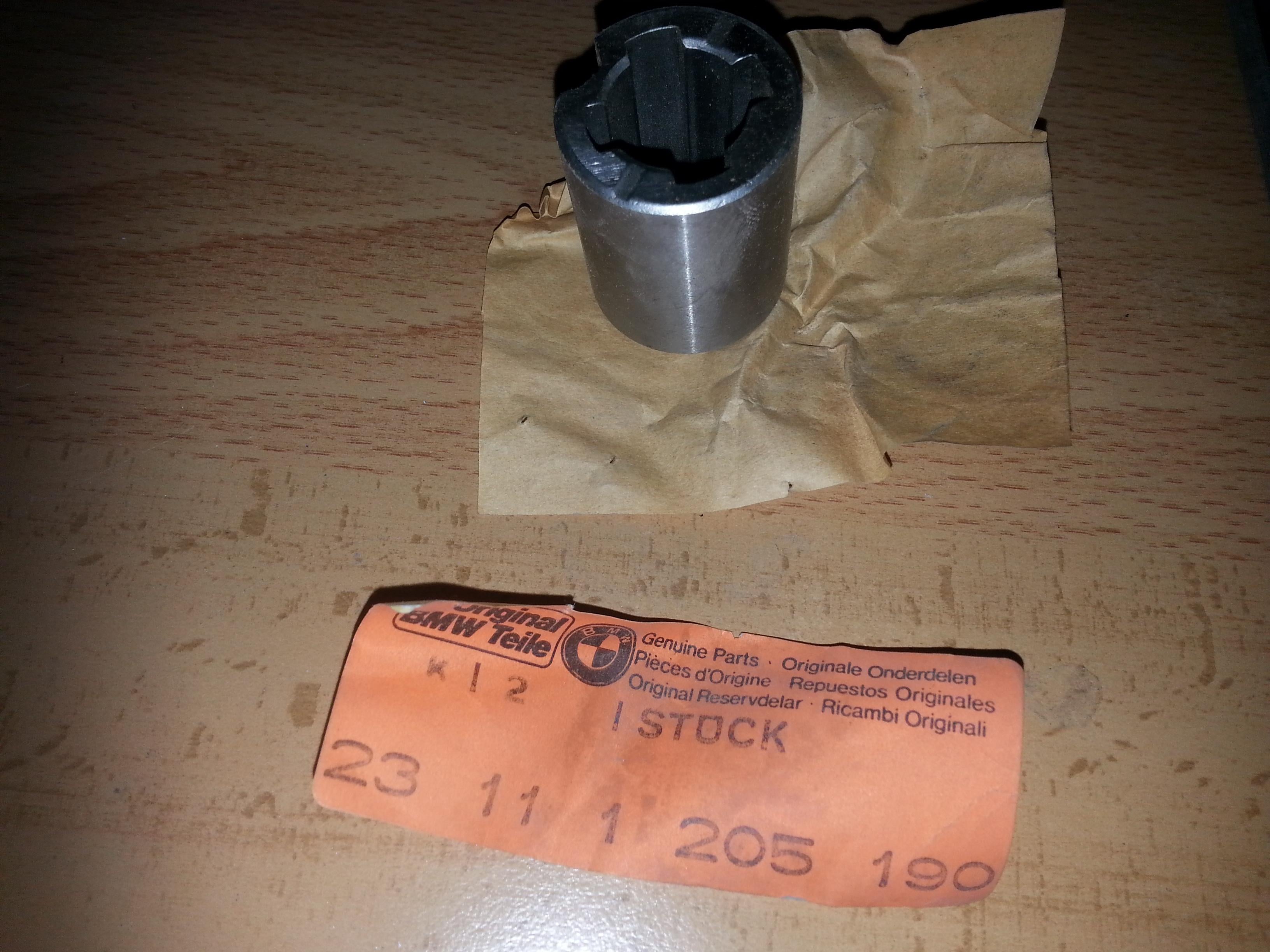 BMW 1502-2002tii Splined Sleeve 23111205190 GENUINE