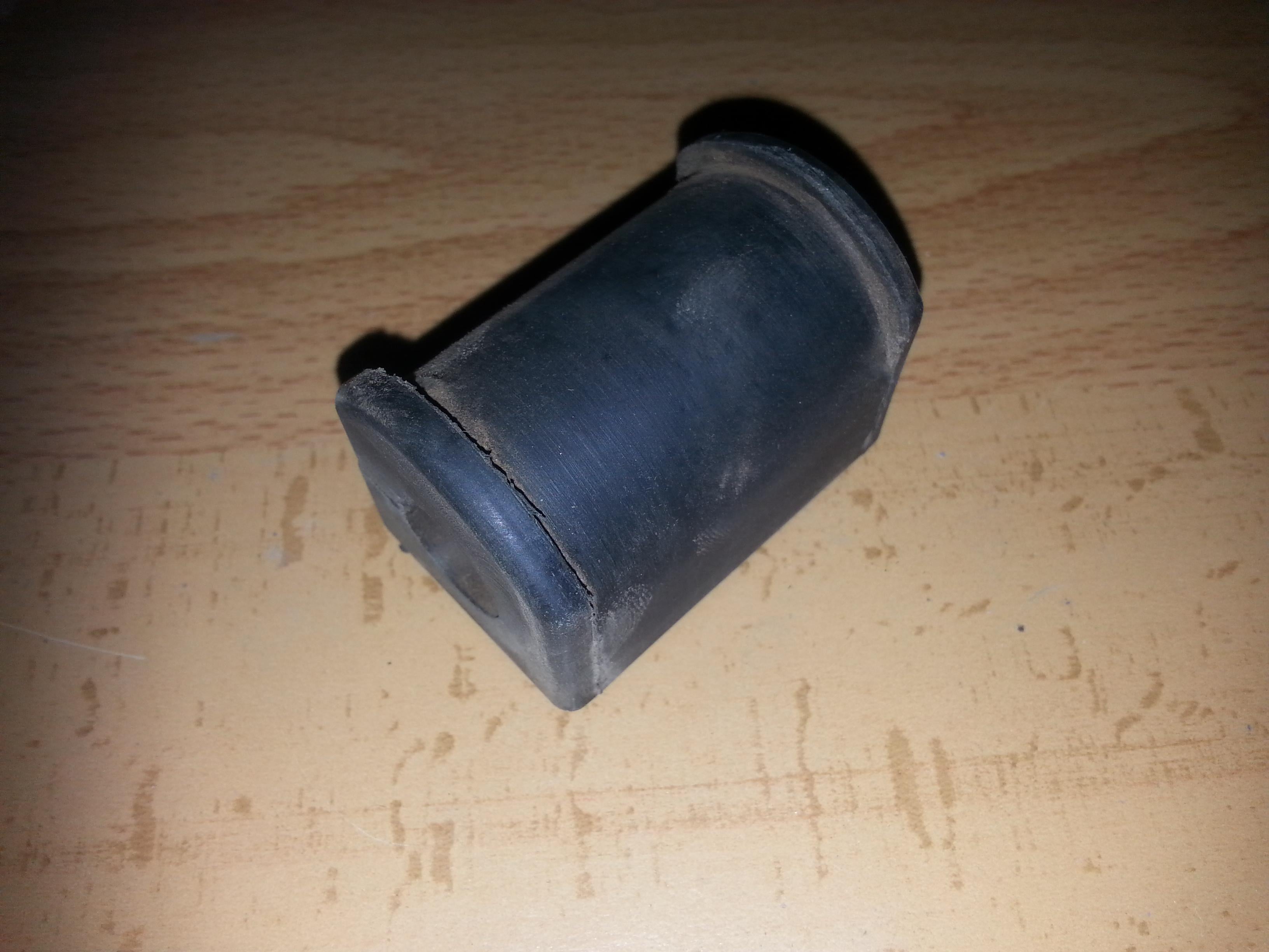 BMW Rubber Mounting 31352454010 GENUINE