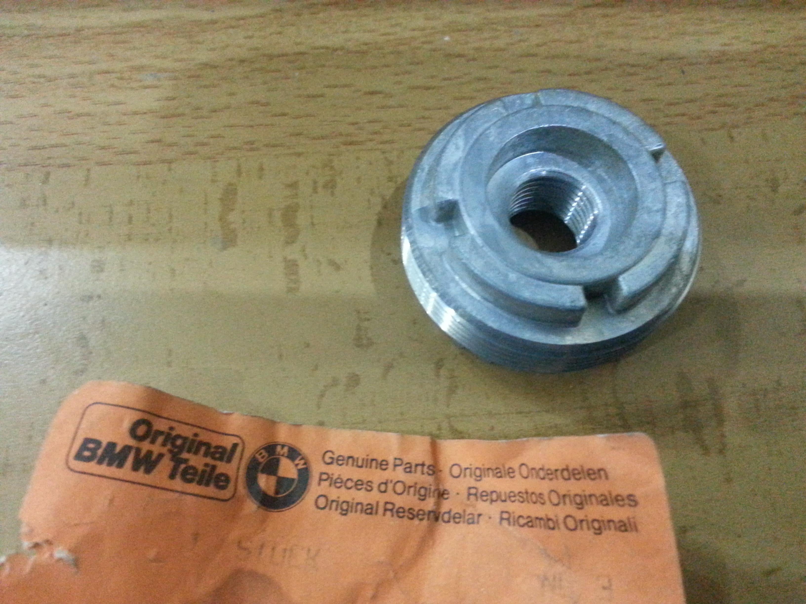 BMW Adjuster 32111116916 Genuine OEM