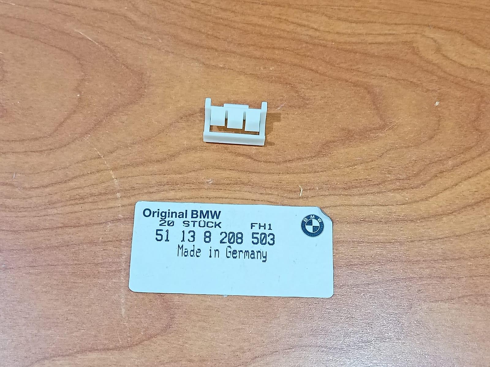 BMW Left Fixing Clamp Set 51138208503 GENUINE  ( SET OF 7 )