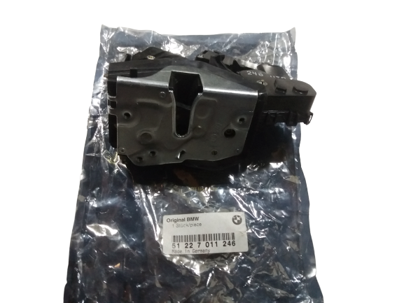 BMW 51227011246 Door Lock E46