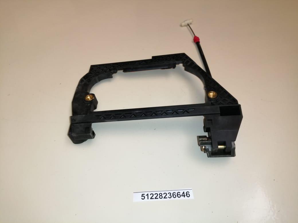 BMW 51228236646 CARRIER E39