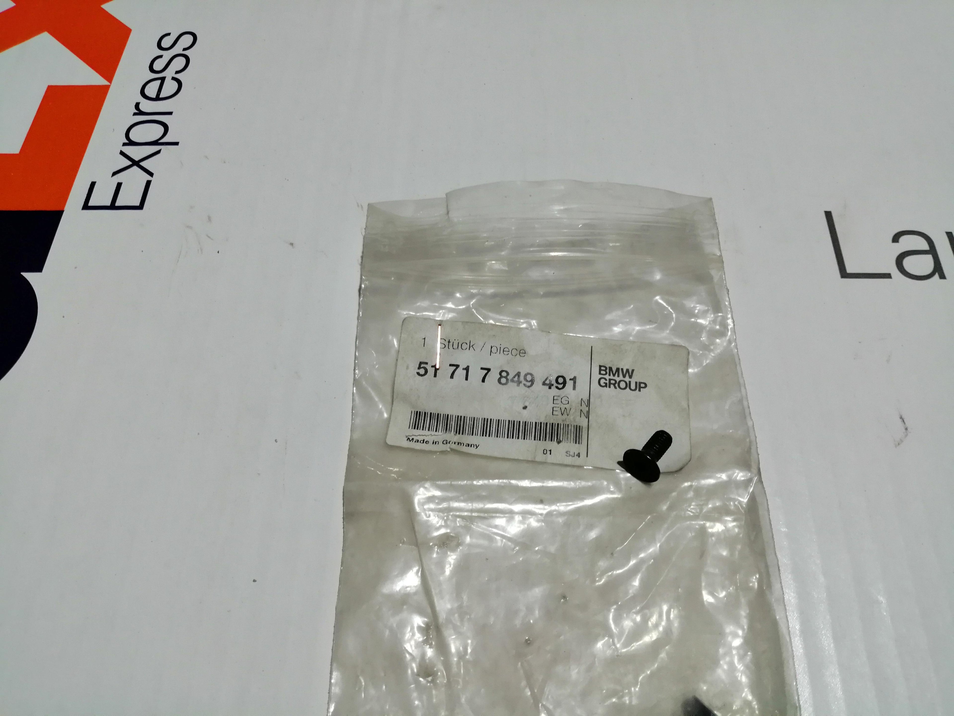 BMW F03 Set Of Screws 51717849491 GENUINE