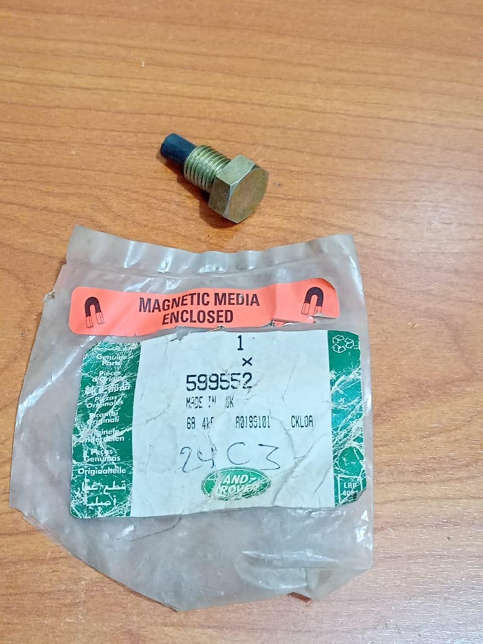 NEW GENUINE  land rover 599552 Sump Plug