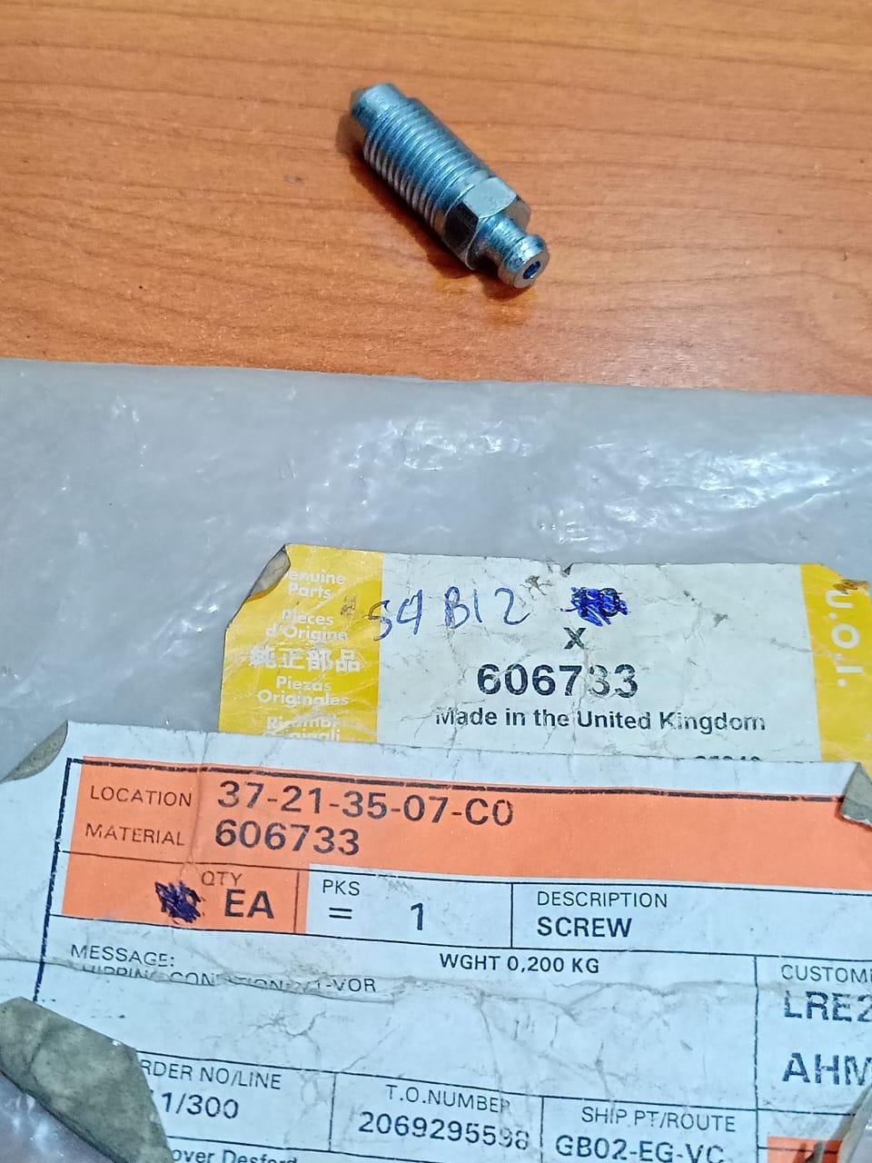 Screw - Land-Rover  606733