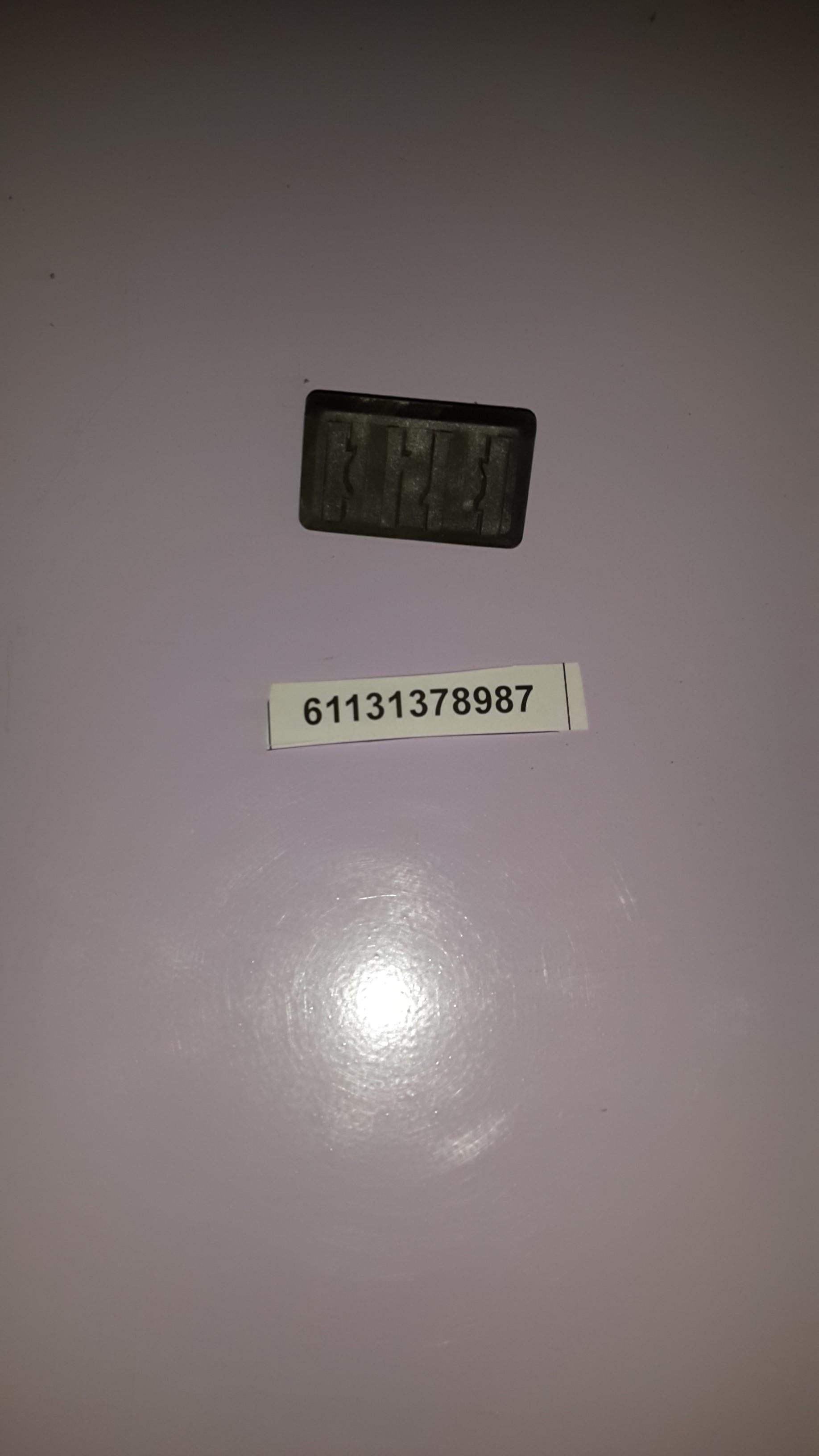 BMW 61131378987 Bracket Plug Connection