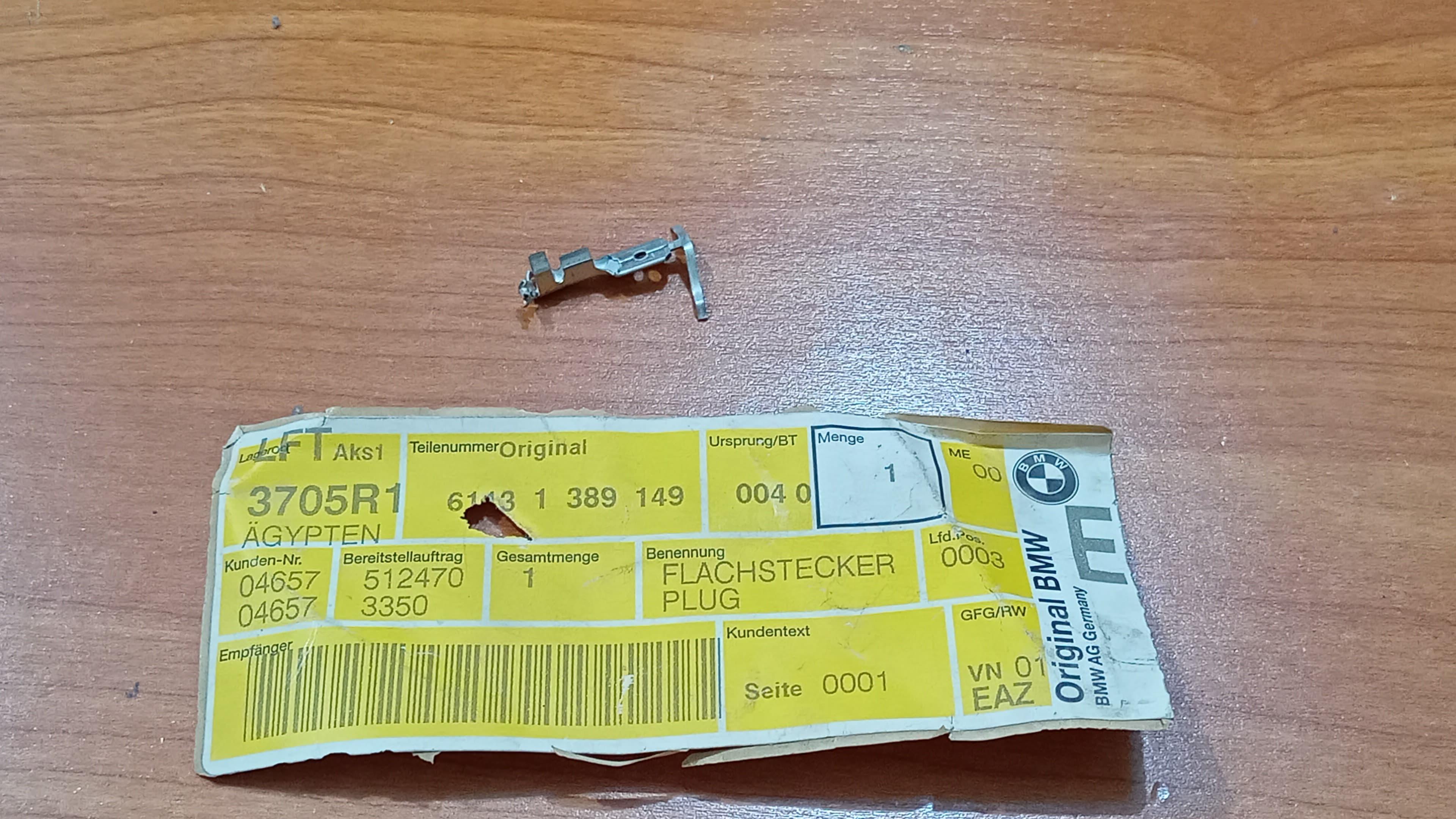 BMW Flat-Type Connector 61131389149 Genuine OEM