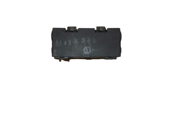 BMW E36, E46, E52, E53 Plug-In Connection Bracket GENUINE
