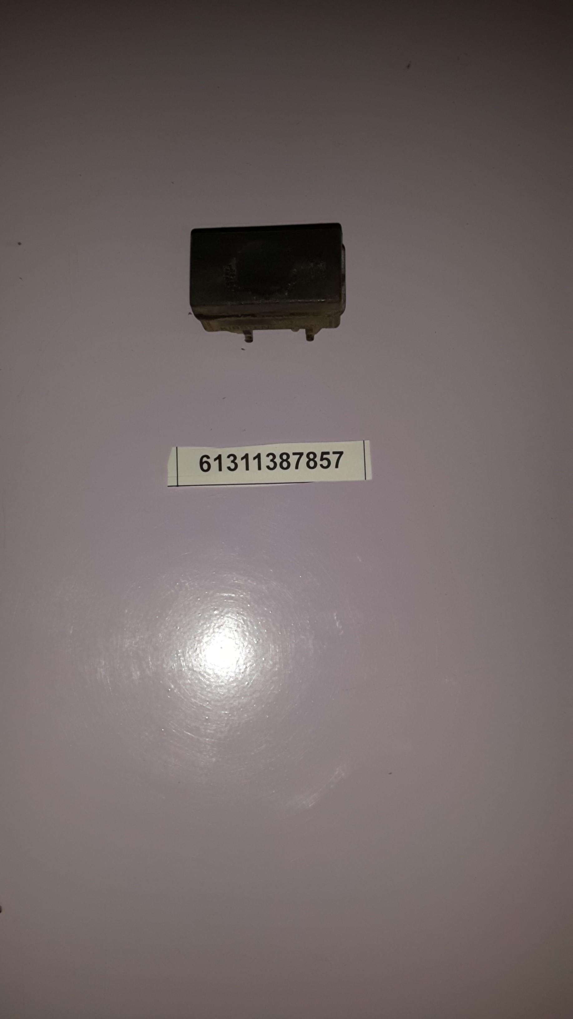 BMW E36 Child Safety Switch 61311387857 GENUINE