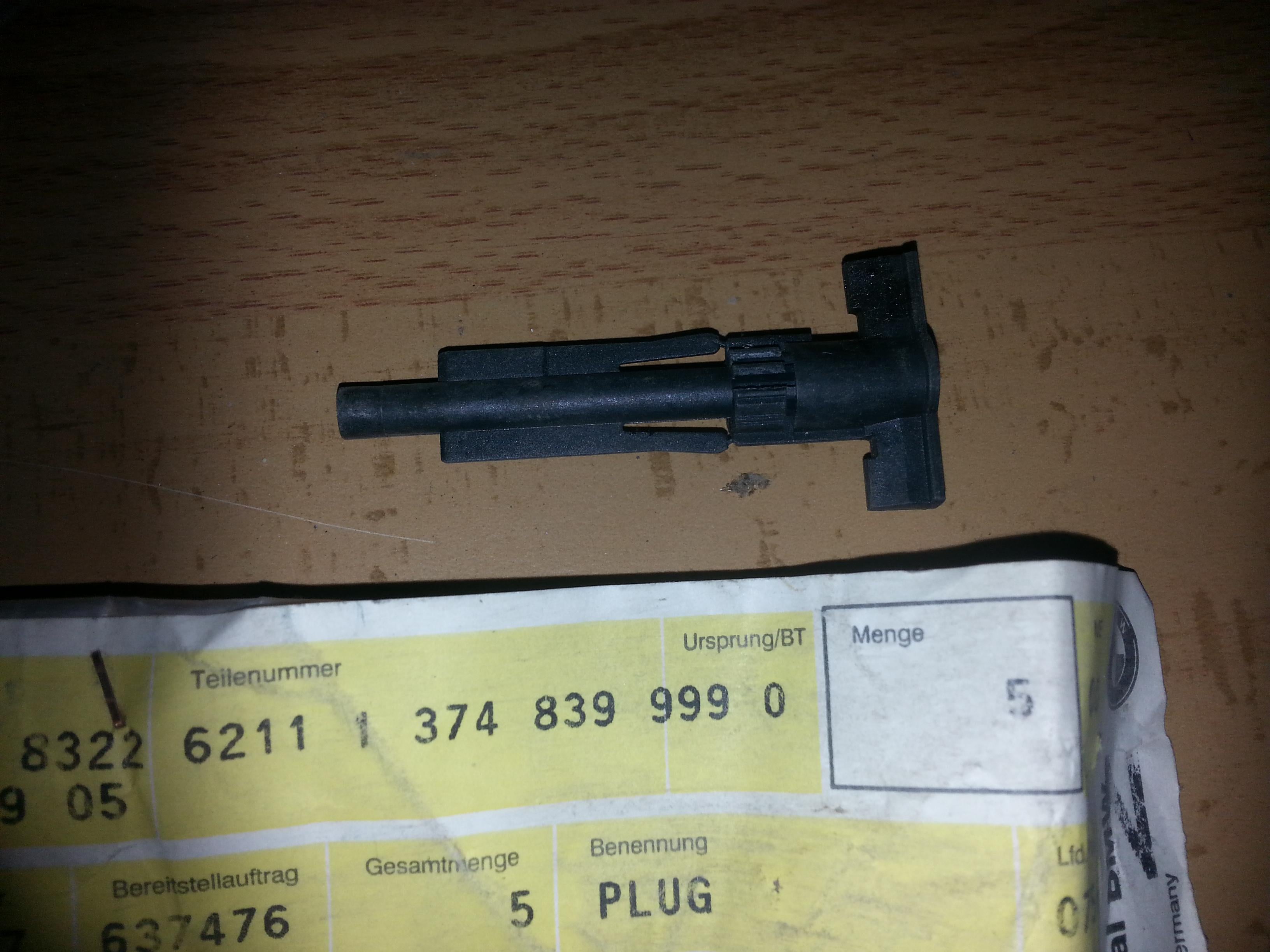 BMW E30 Coding Plug 62111374839 GENUINE