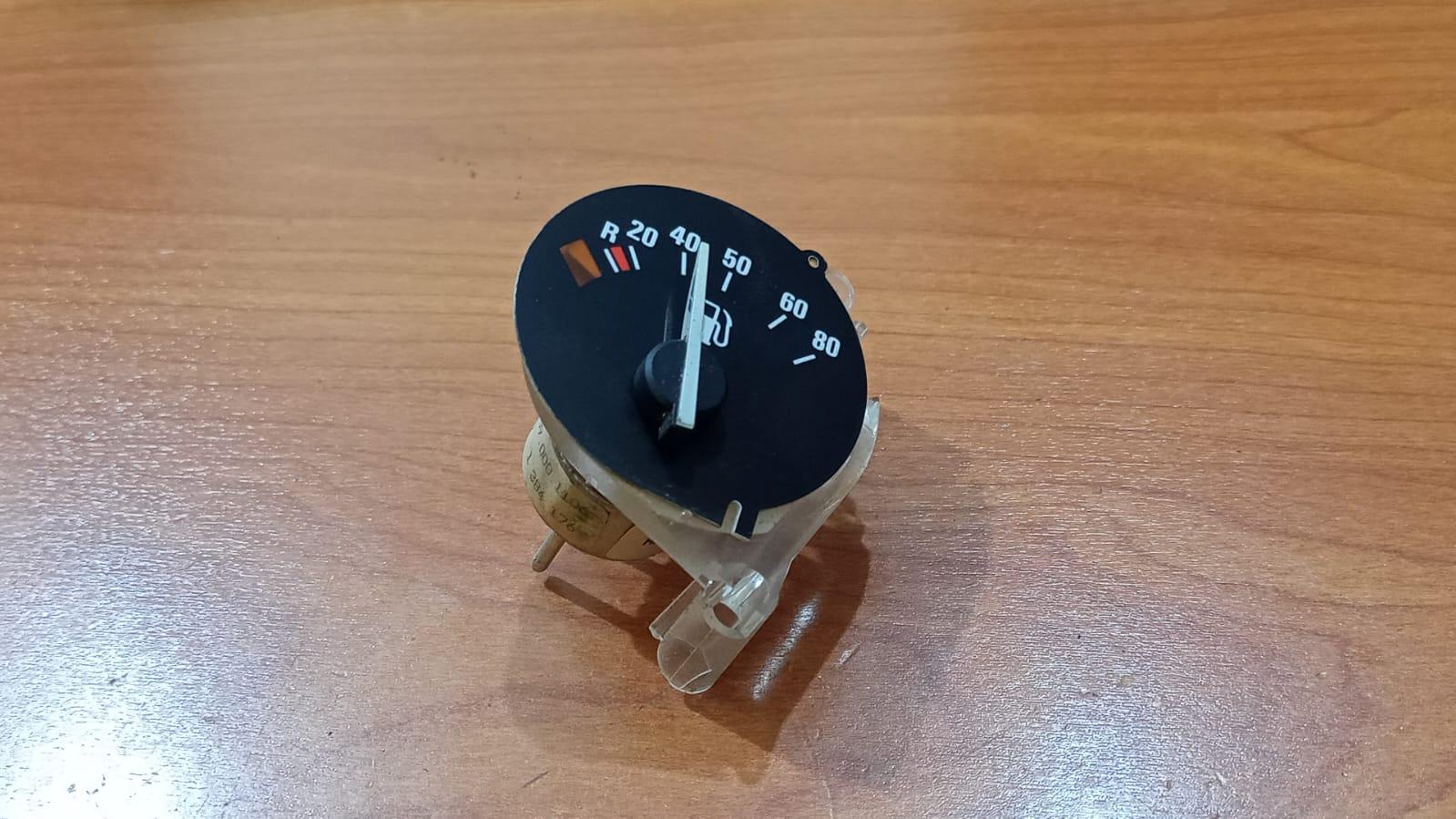 BMW Fuel Petrol Gauge Instrument Cluster 80L 62111384176