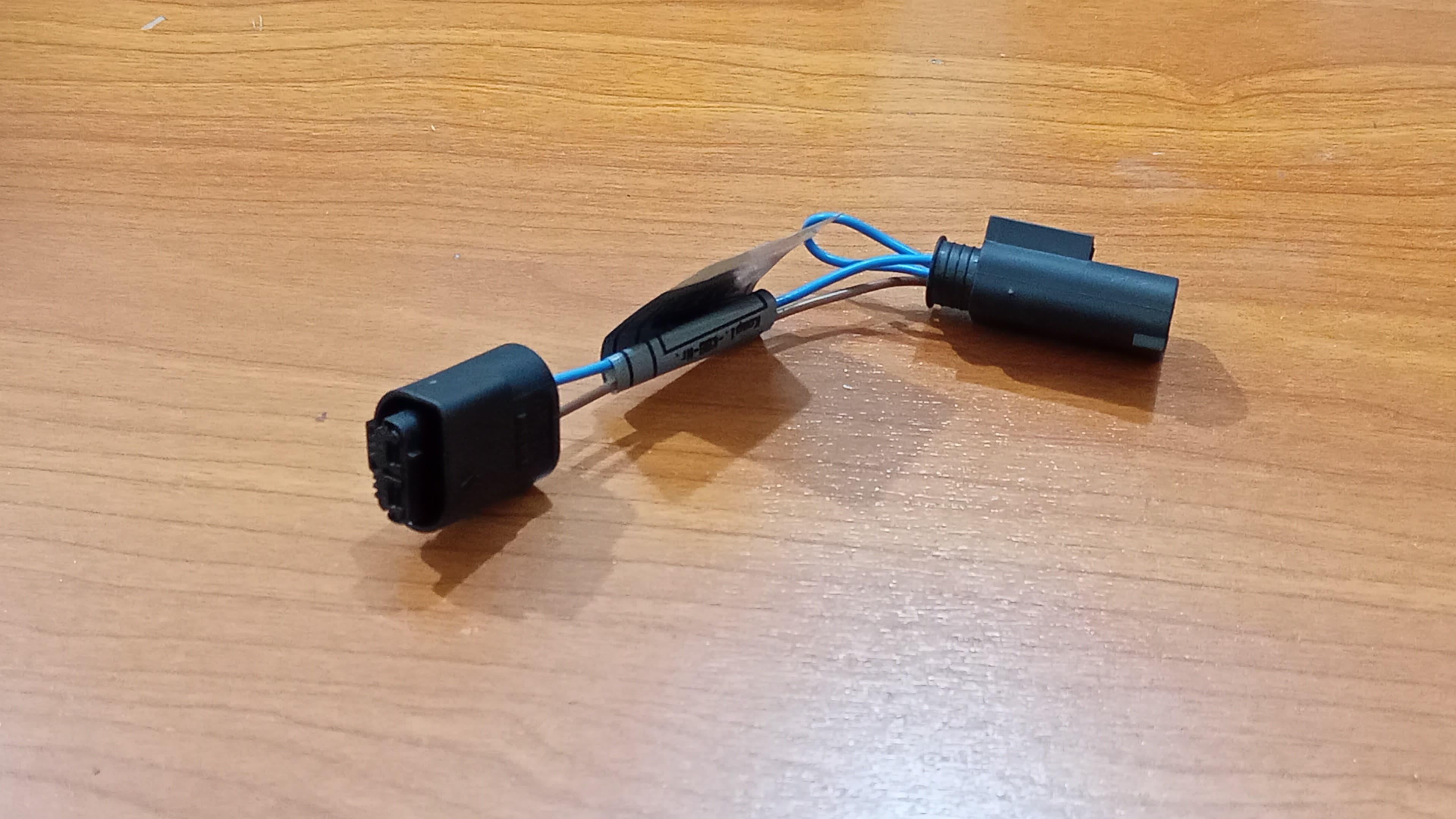 BMW Turn Indicator Bulb Socket Adapter 63120025499 GENUINE