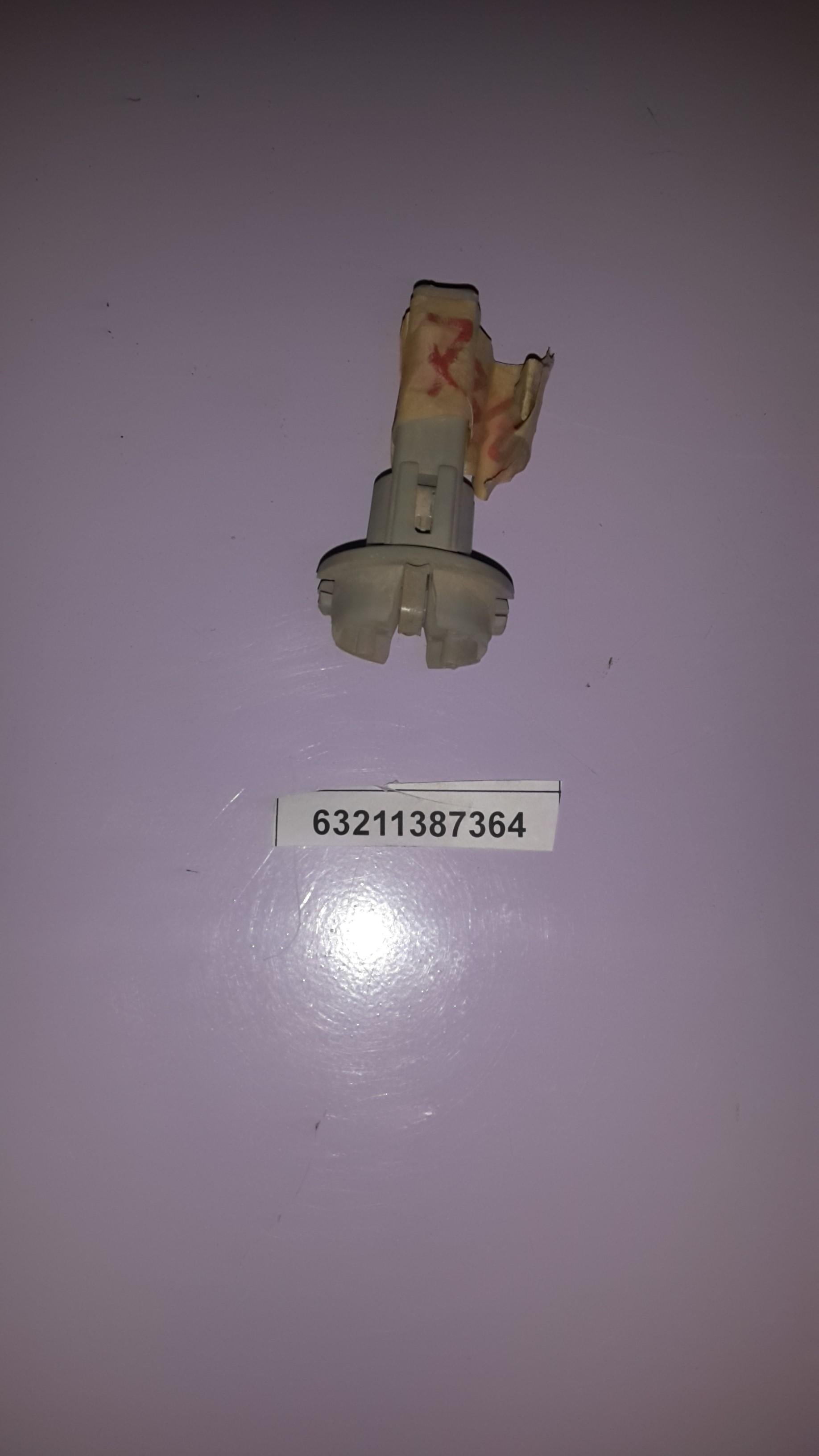 BMW Bulb Socket 63211387364 Genuine OEM