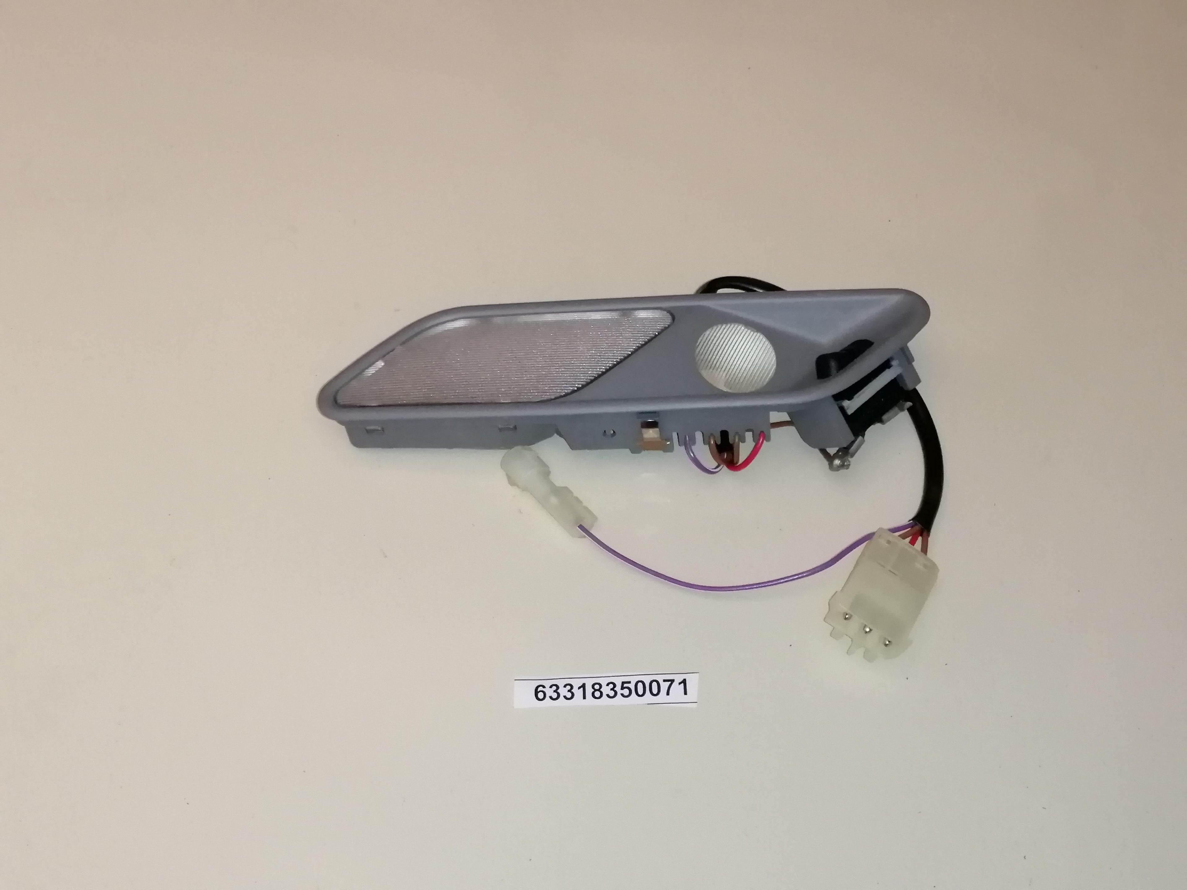 BMW E32, E34 Left Rear Interior And Reading Light 63318350071 GENUINE
