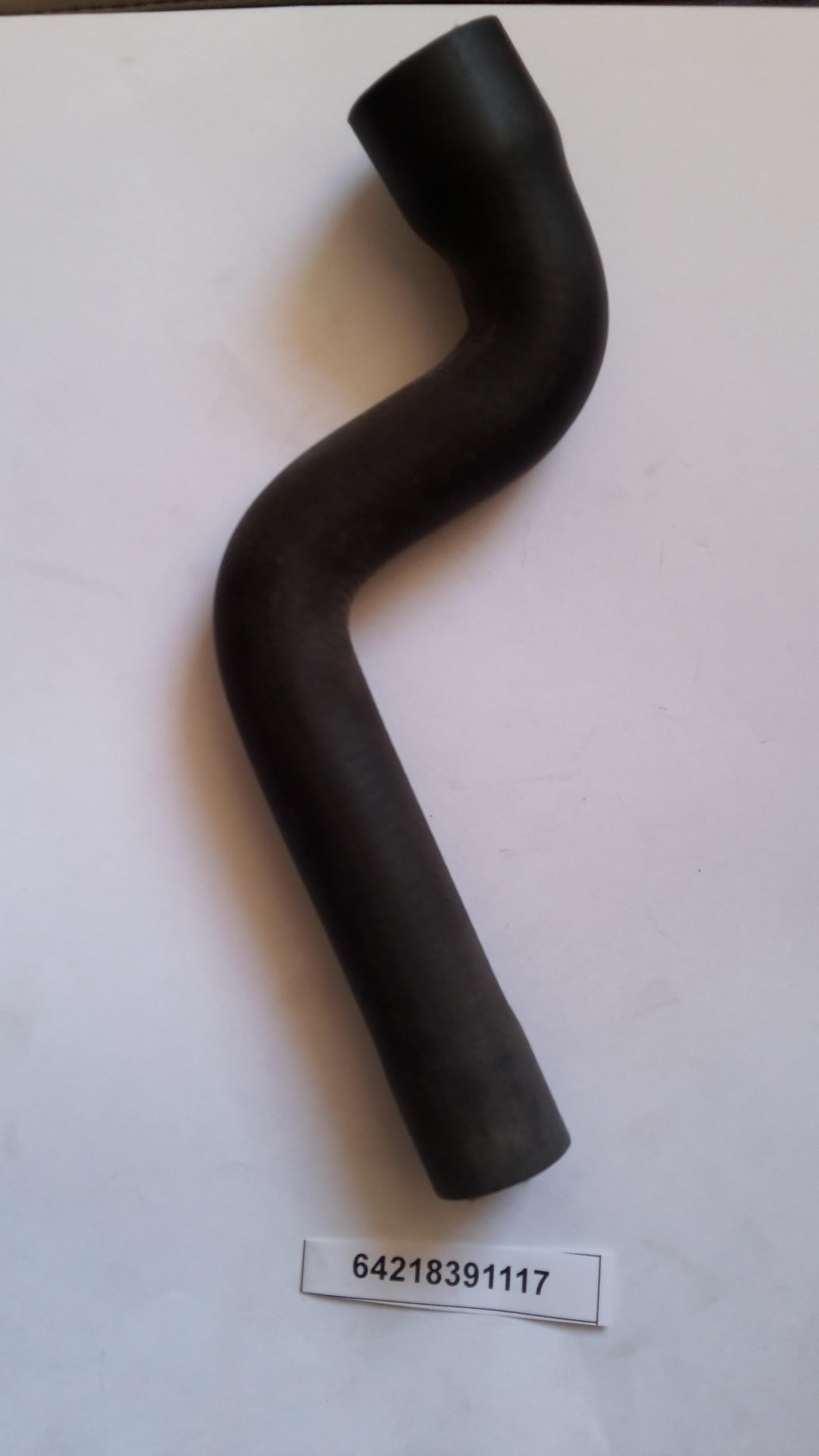 BMW Engine Inlet And Water Valve Hose 64218391117 GENUINE