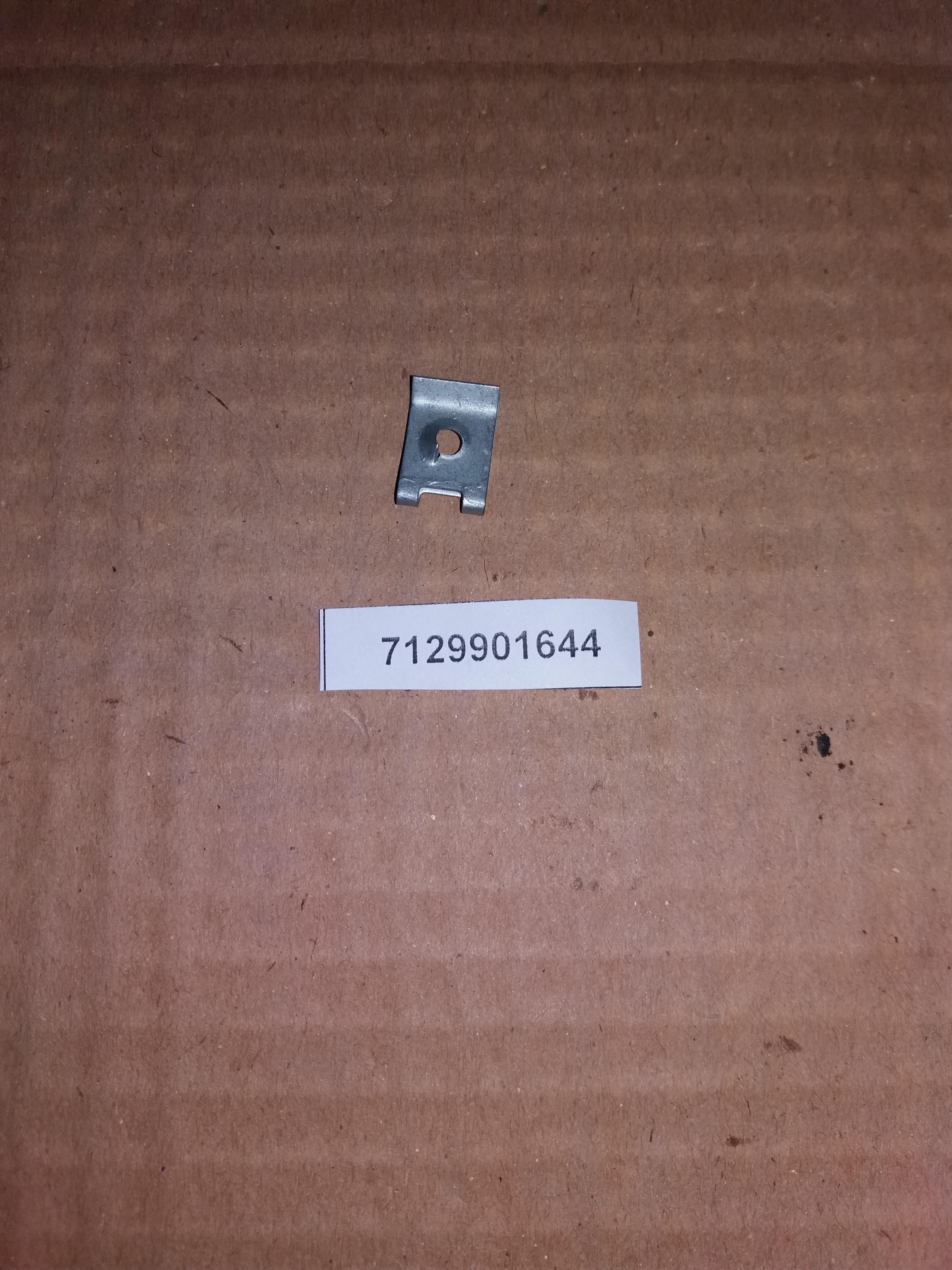 BMW Body Nut Set 07129901644 GENUINE