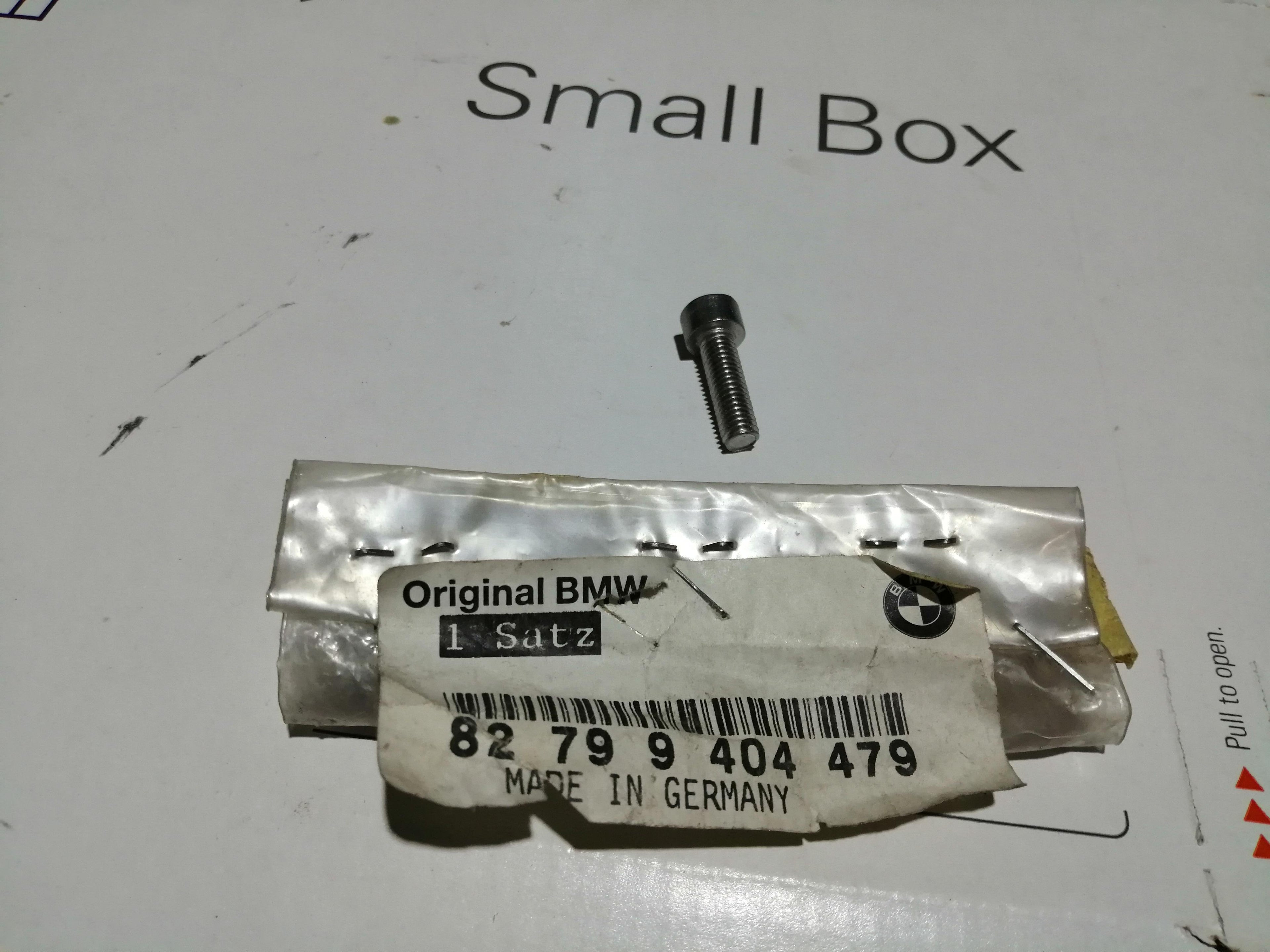 BMW E31, E32, E34, E36 Luggage Basket Retrofit Kit 82799404479 GENUINE