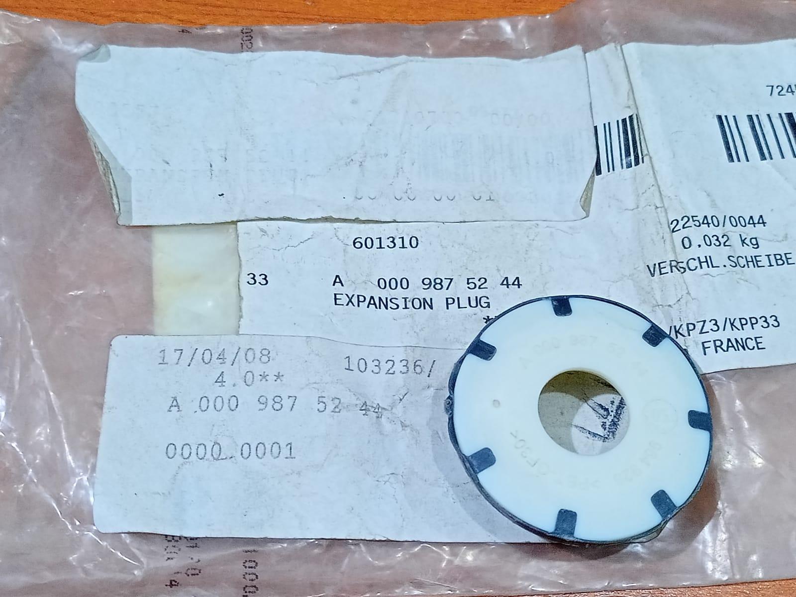MERCEDES BENZ W124 W201 W202 Sealing Washer A0009875244