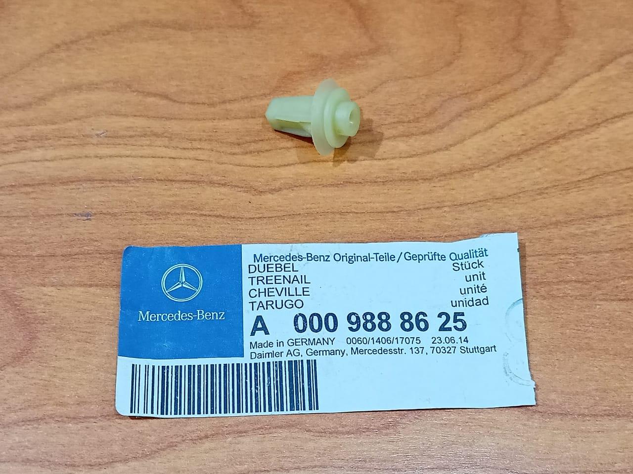 MERCEDES BENZ Dowel Plug A0009888625 W210