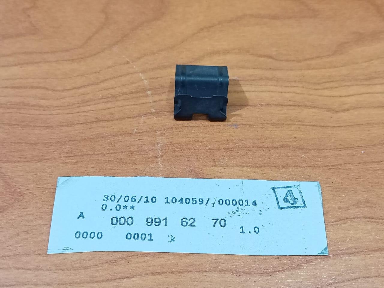MERCEDES BENZ Clamp A0009916270 W204 W212 W221