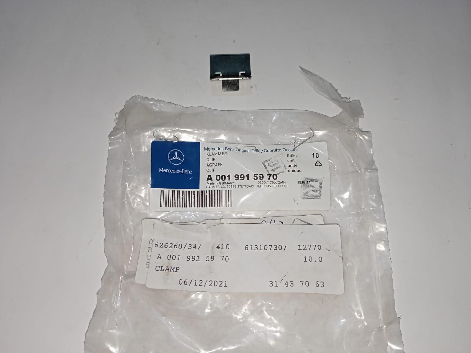 Mercedes-Benz Upper Trim Clip A0019915970