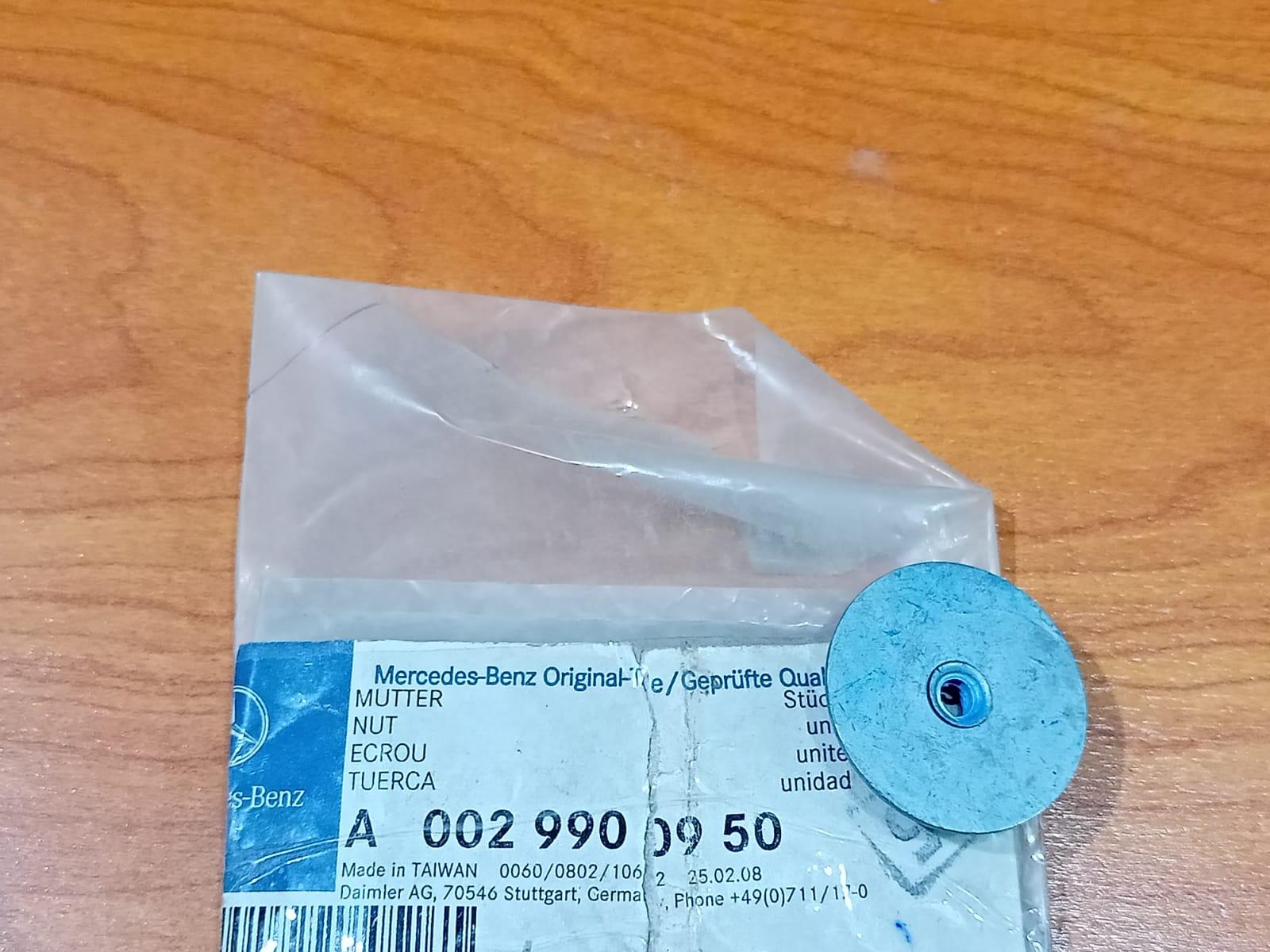 MERCEDES BENZ  A0029900950 NUT-AND-WASHER ASSEMBLY S65 AMG