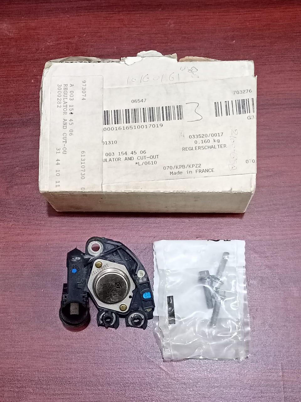Mercedes W168 414 Alternator Regulator Switch A0031544506