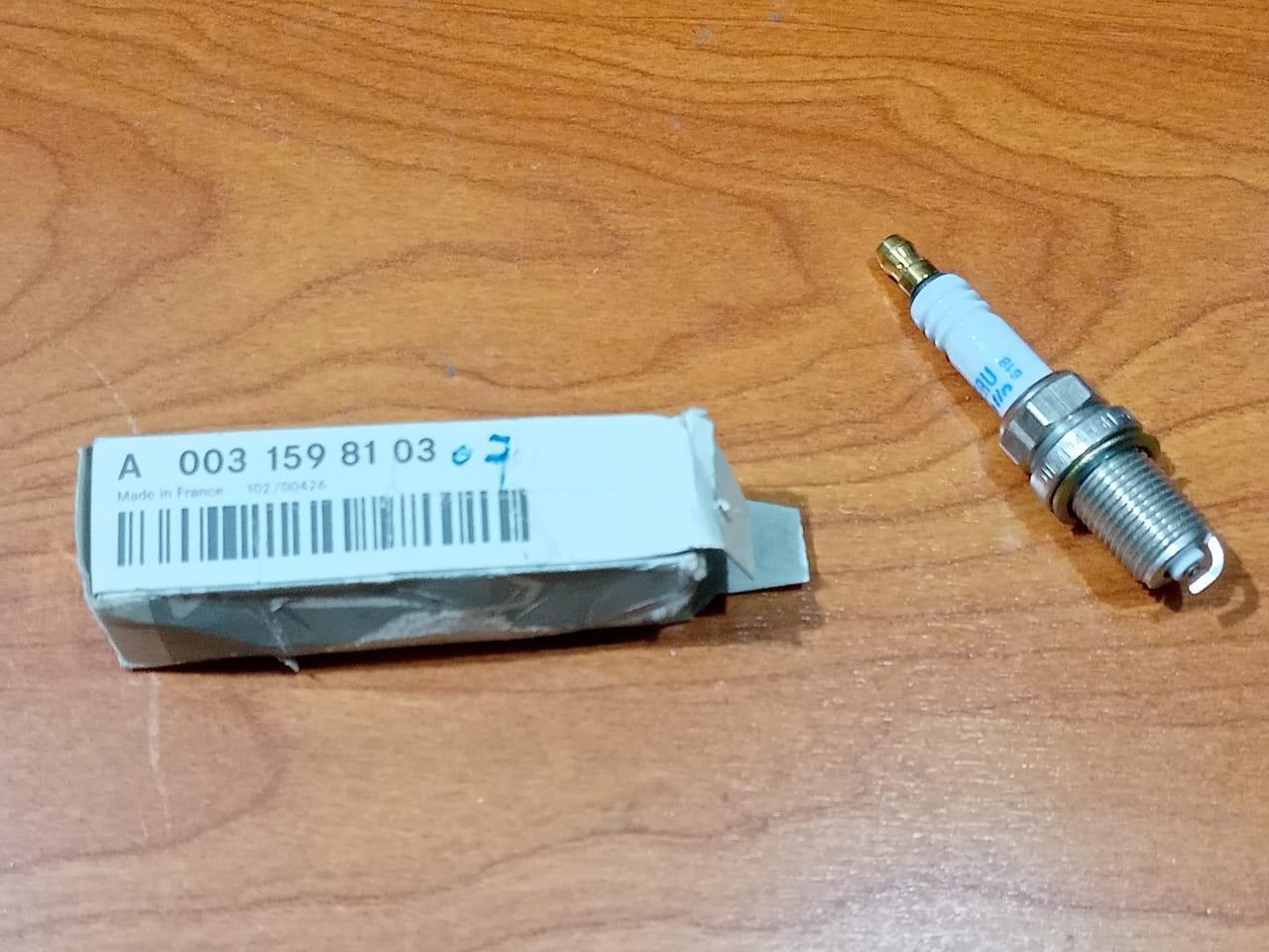 Mercedes W203 W204 Spark Plug Genuine OEM A003159810307
