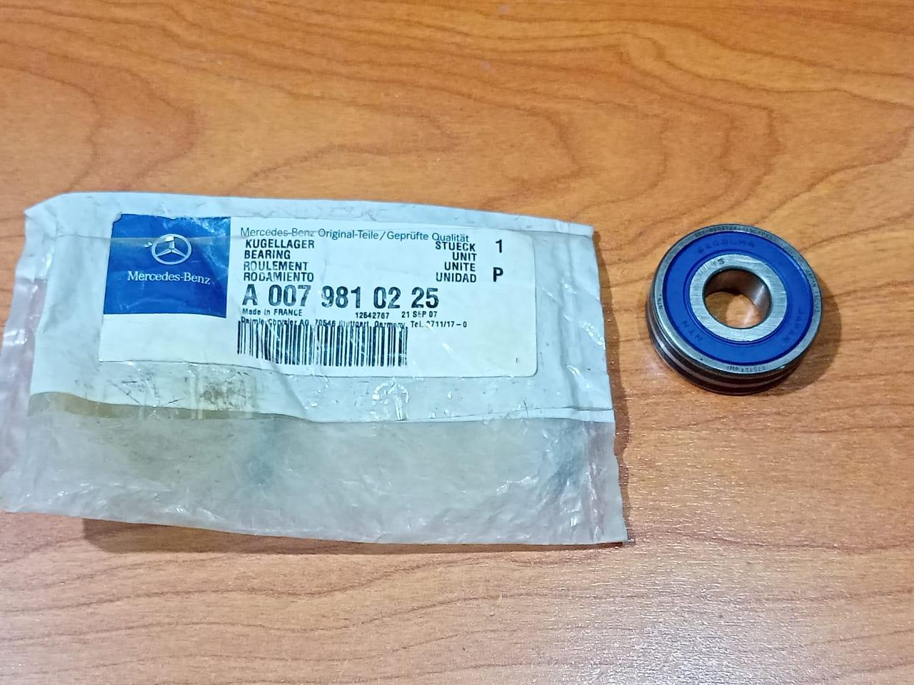 MERCEDES BENZ W111 W202 Ball Bearing A0079810225