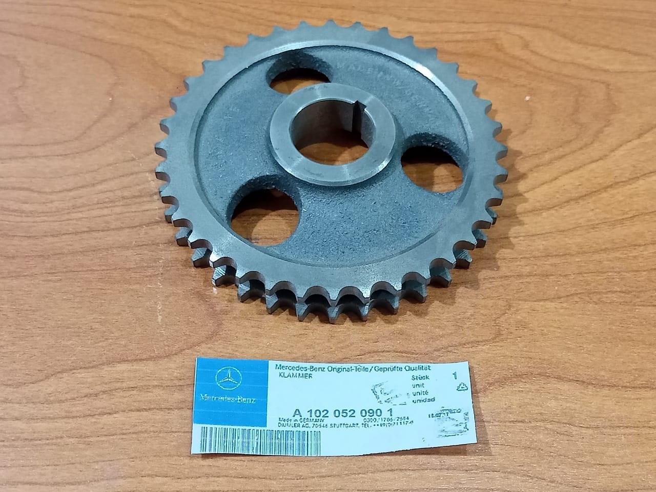 Mercedes-Benz Camshaft Gear 190 W124 W201