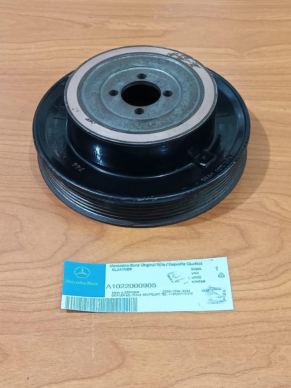 Mercedes-Benz W124 W201 Belt Pulley A1022000905