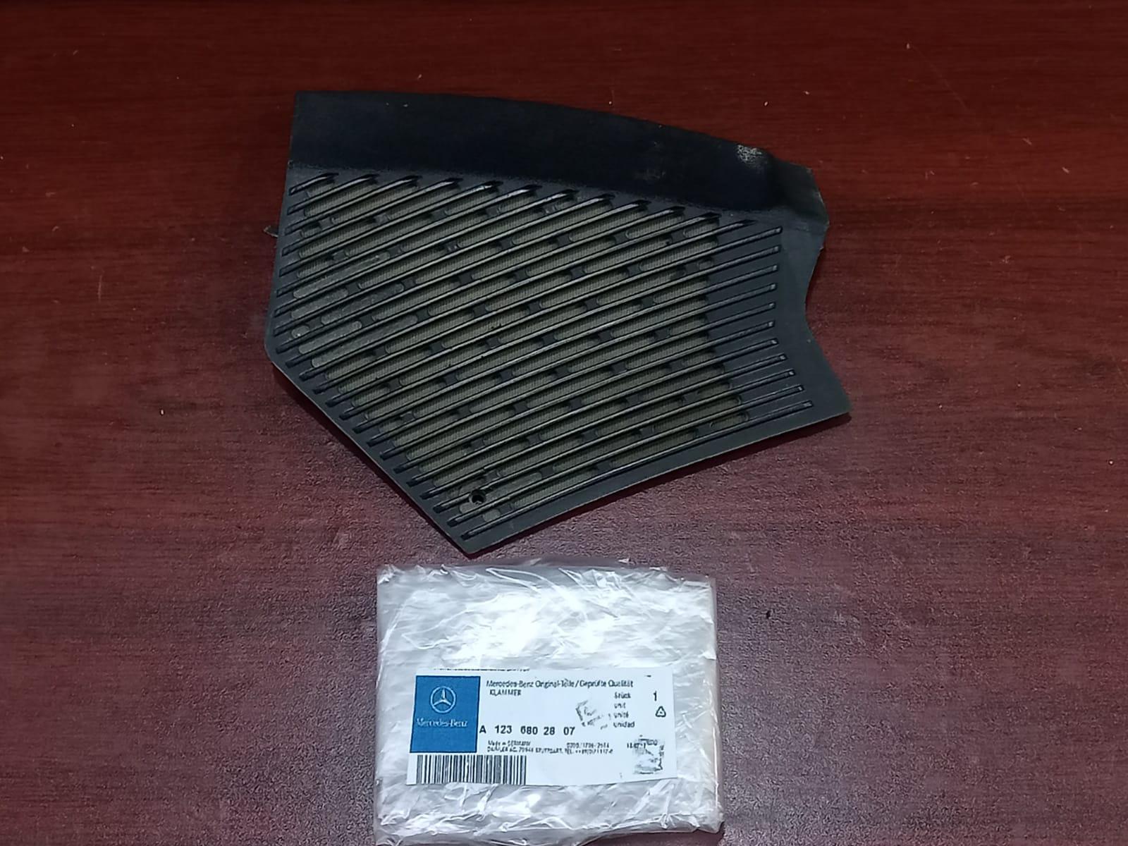 Mercedes W123 C123 Dashboard Speaker Grill Set 1236802707-2807 Black