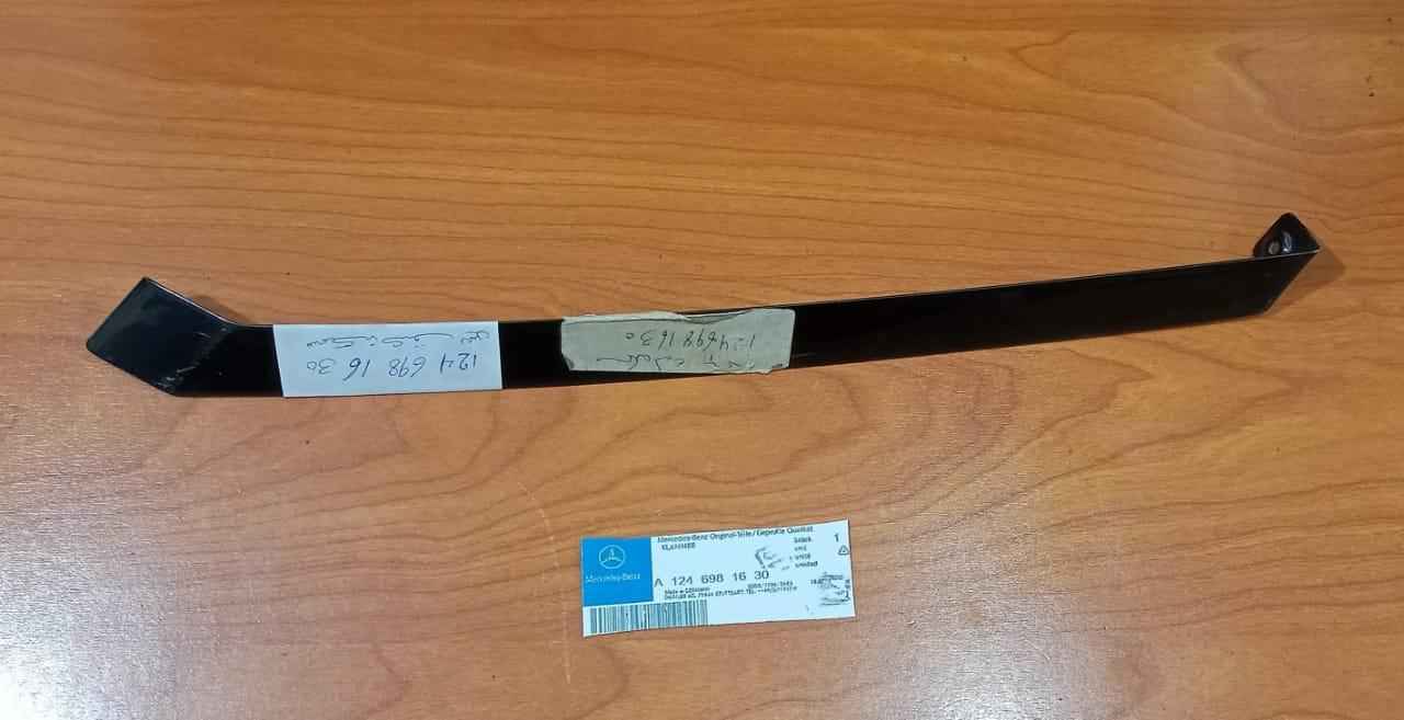 MERCEDES W124 Rear End Pillar Cover A1246981630