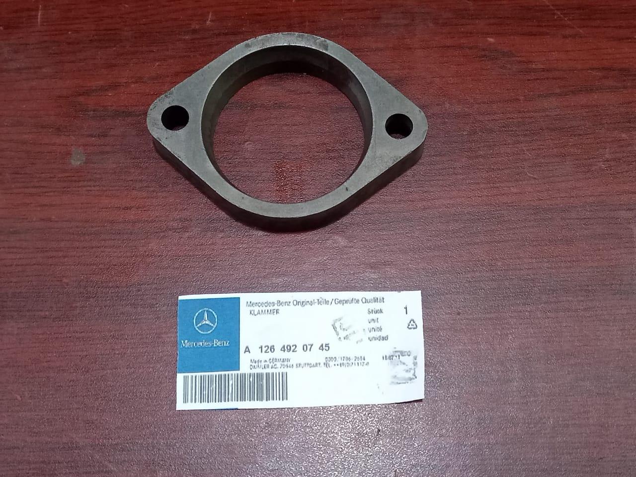 MERCEDES T1 Vito Coupe Flange A1264920745