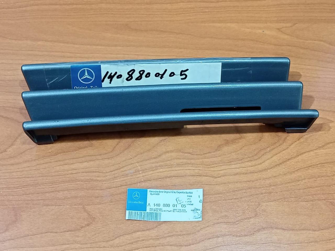 NEW MERCEDES-BENZ S W140 FRONT LEFT TOW HOOK COVER A14088001059999