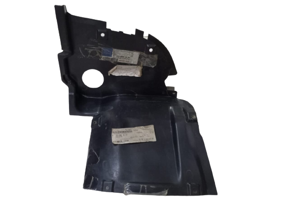 New Genuine Mercedes Benz C W203 Fender Splash Shield Front Right A2038841622