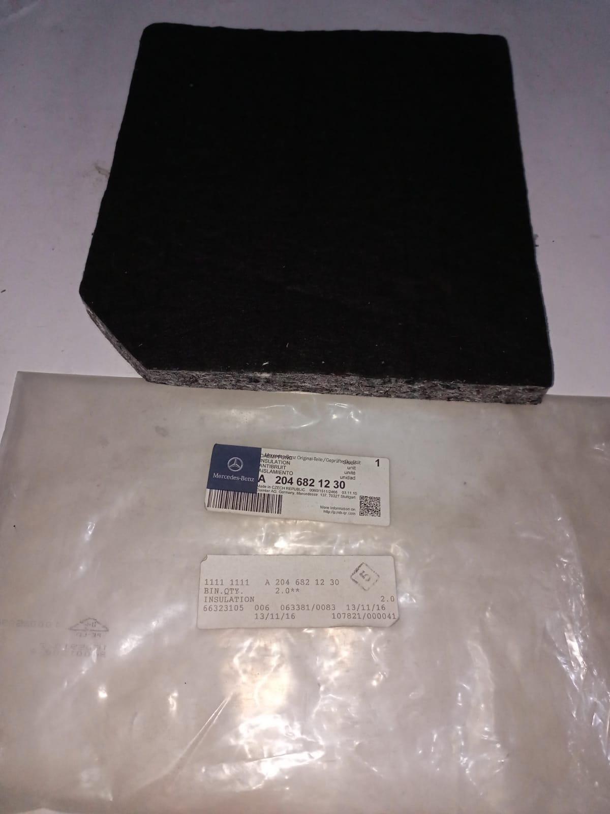 Mercedes-Benz W204 Insulation 2046821230