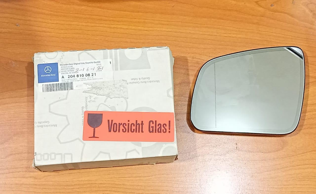 MERCEDES BENZ S204 W204 Left Mirror Glass