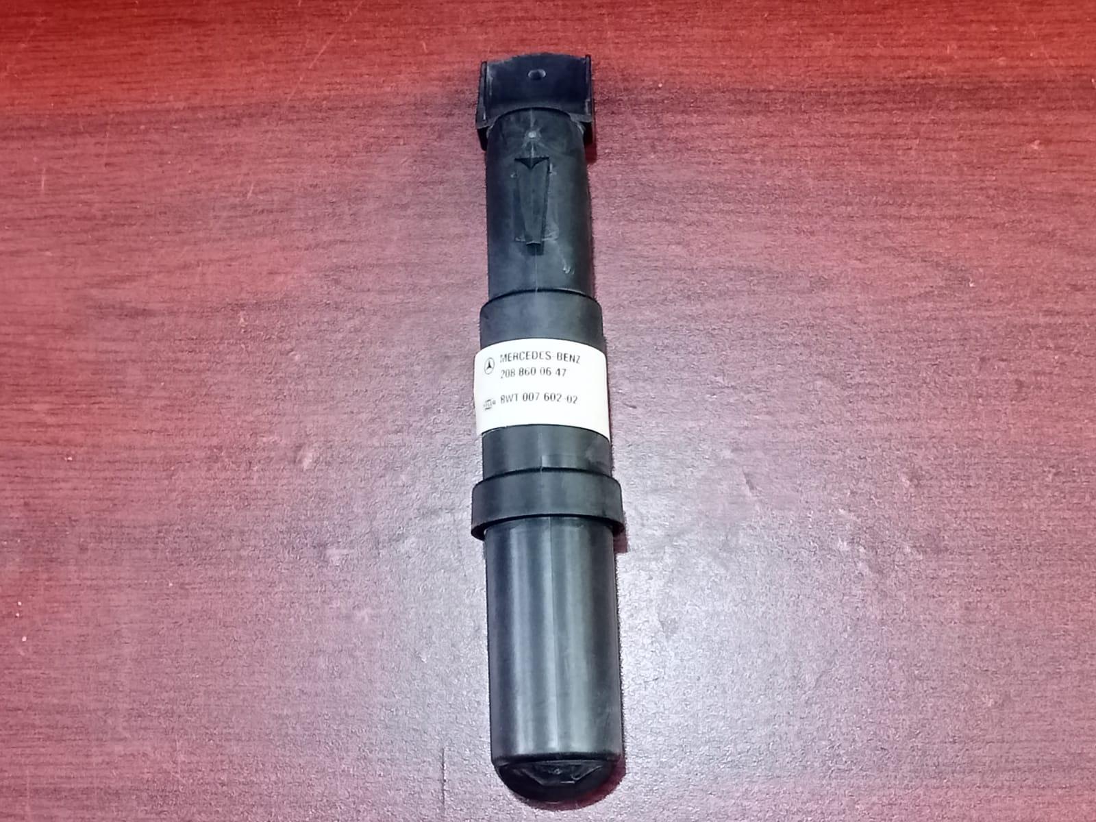 Mercedes-Benz CLK W208 Right Headlight Lamp Washer Water Jet Genuine A2088600647