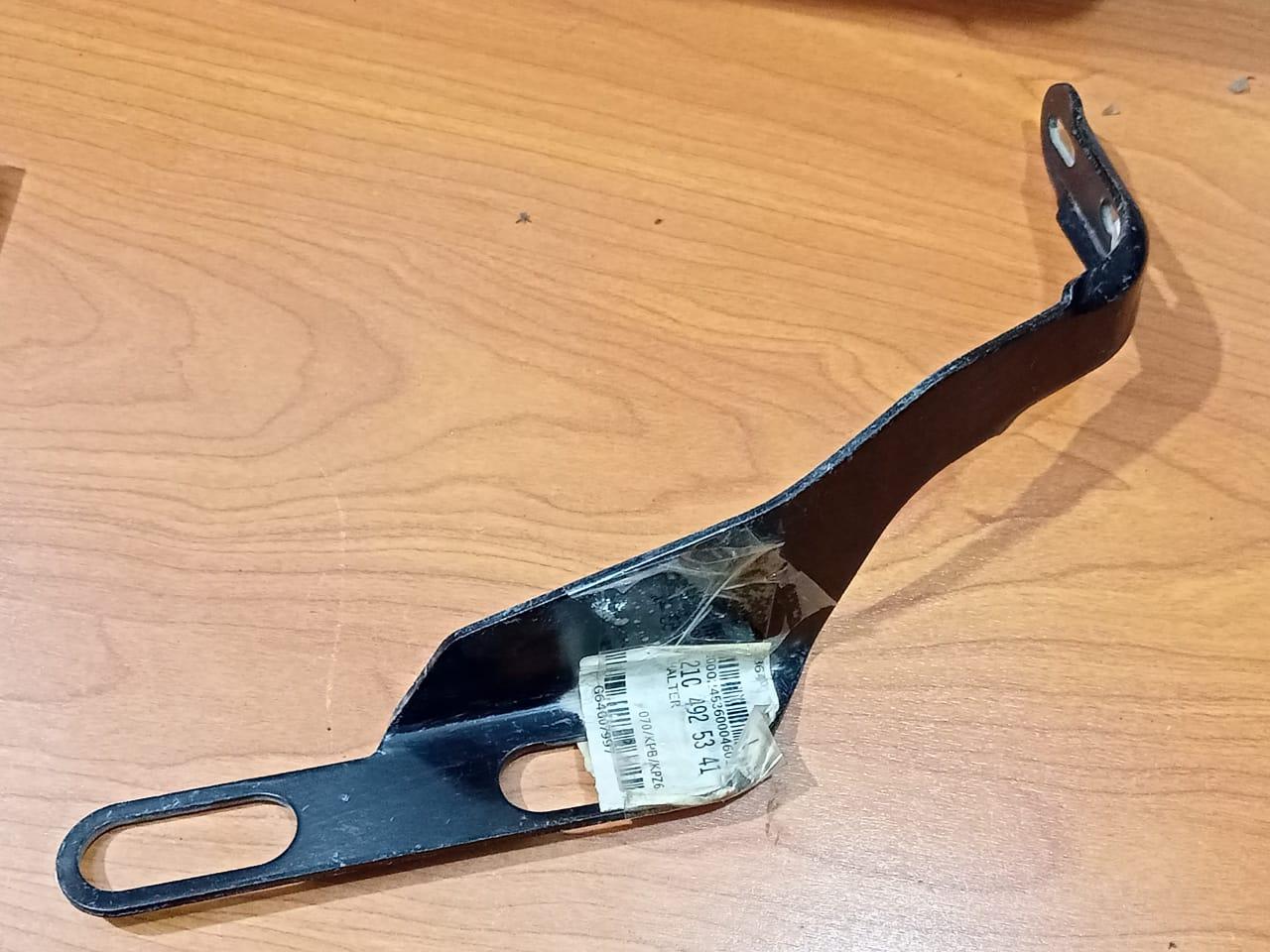 MERCEDES BENZ Bracket A2104925341 W210
