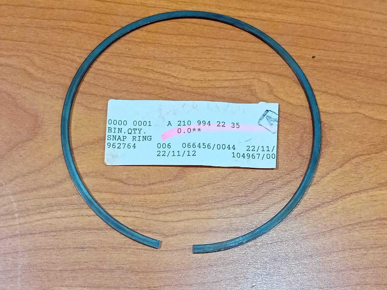 MERCEDES BENZ A2109942235 W210 W211 Snap Ring