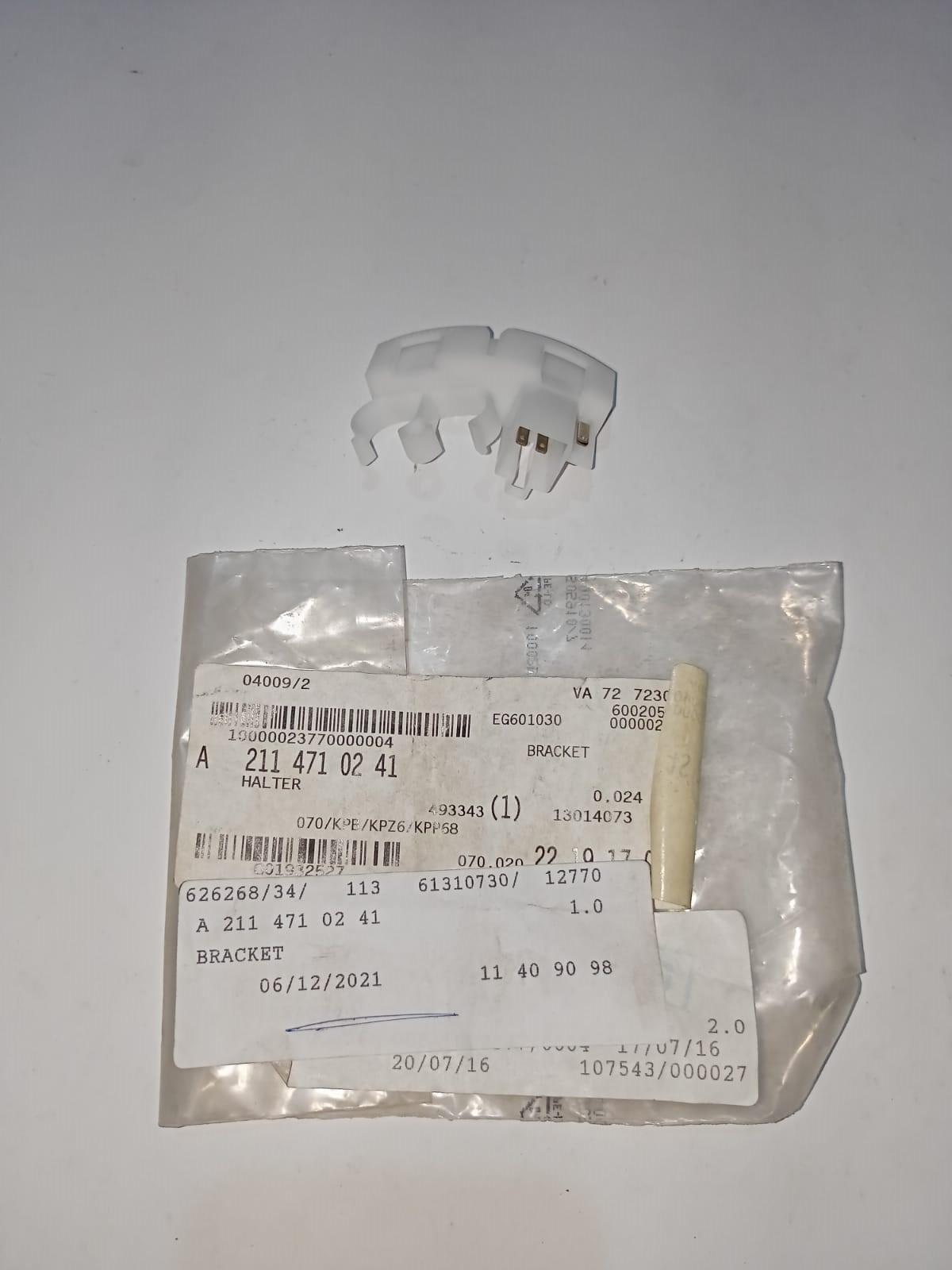 Mercedes-Benz W219 S211 W211 Bracket 2114710241