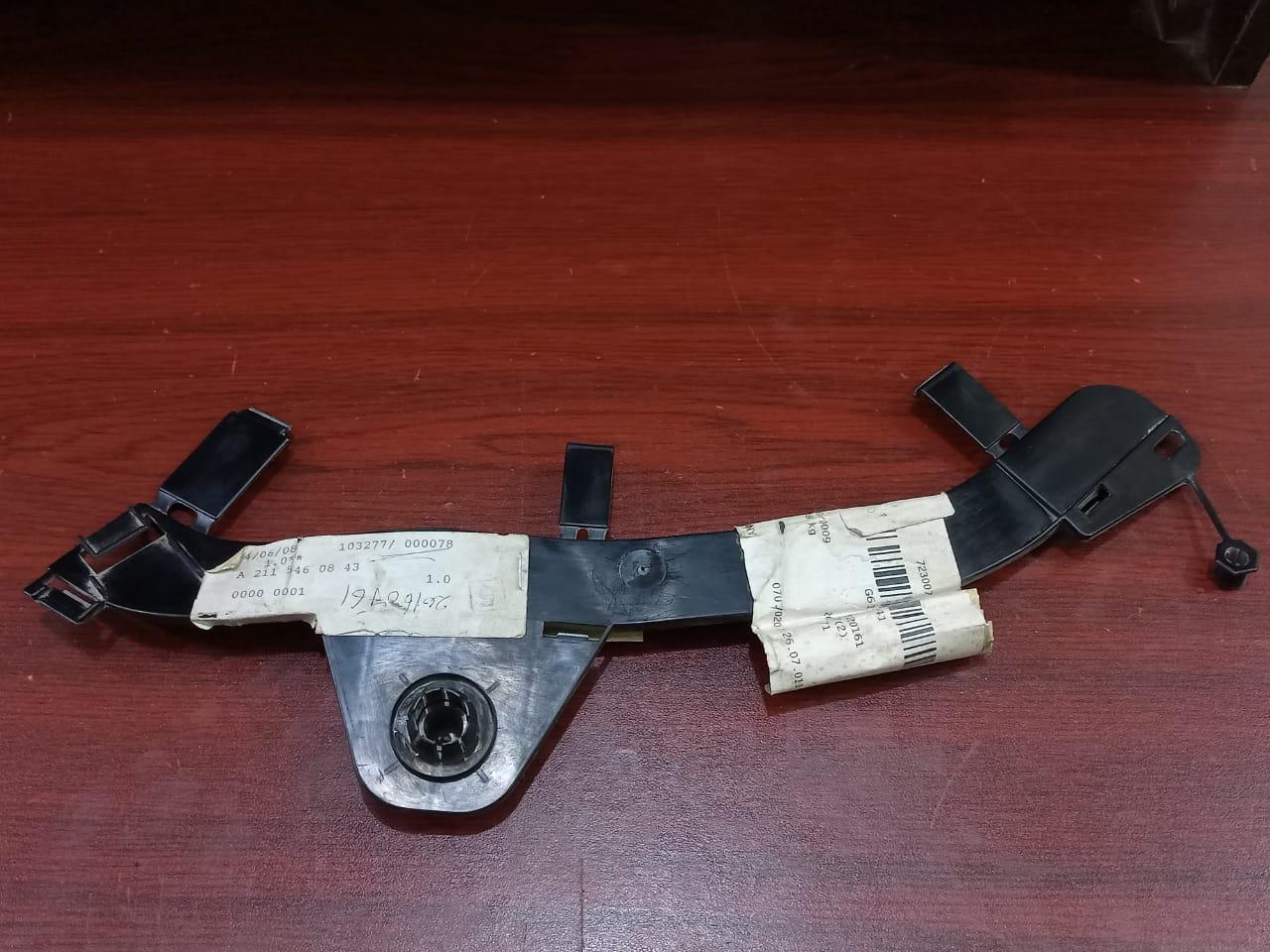 Mercedes-Benz A2115460843 W211 W219 Rear Left Wheel Arch Wiring Holder