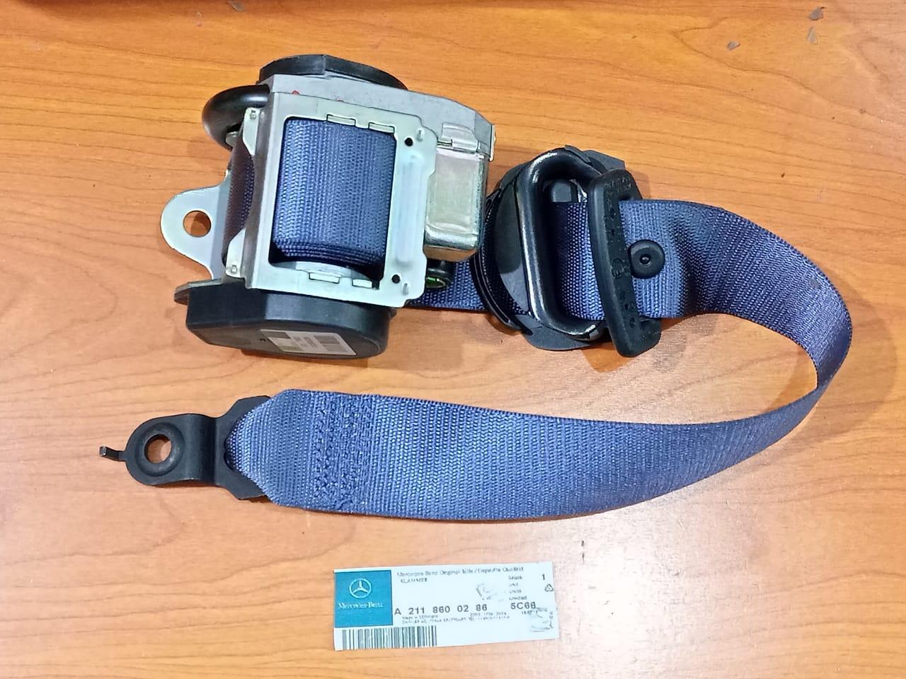 Mercedes-Benz W211 Front Right Seat Belt A2118600286