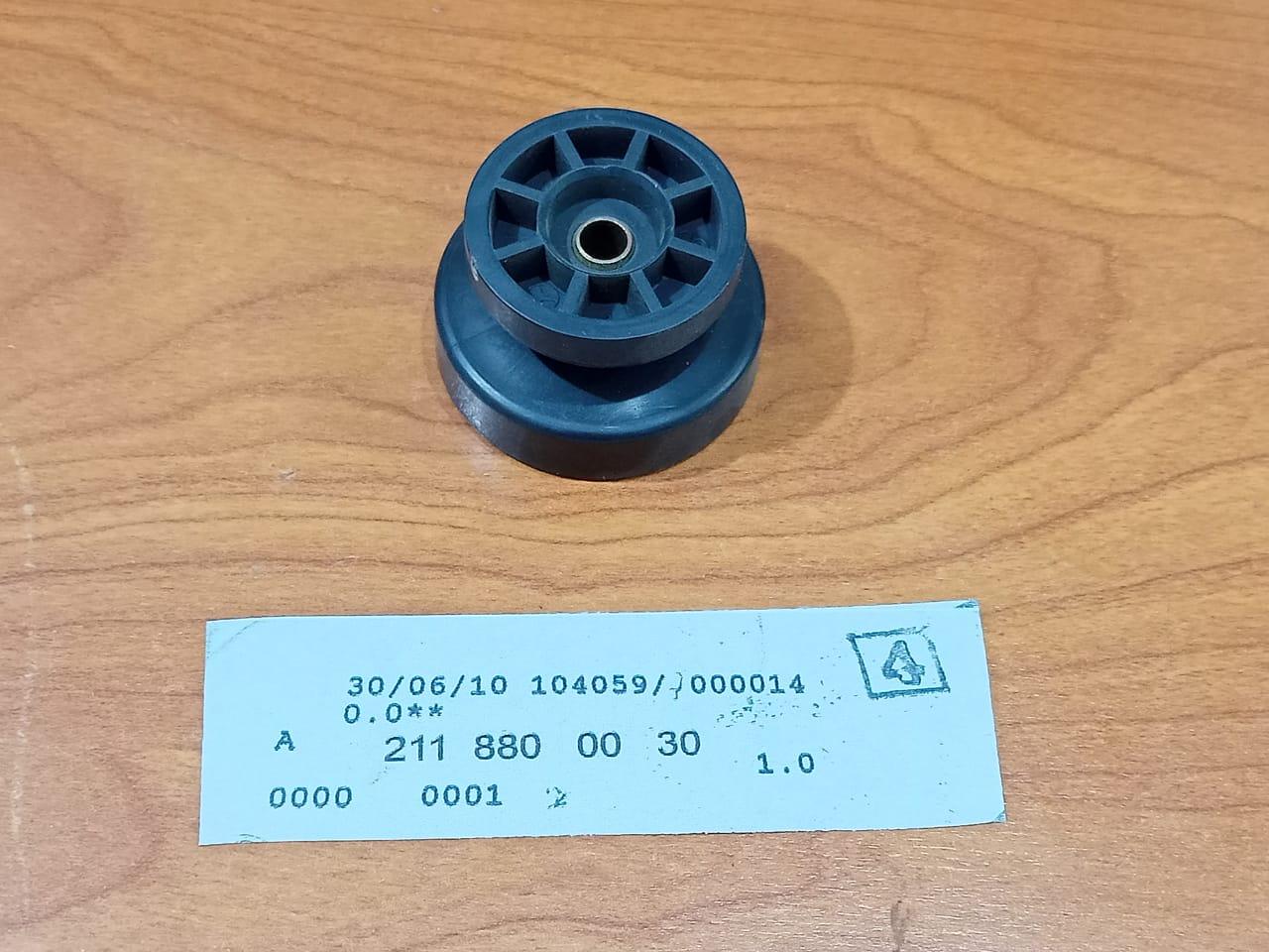 MERCEDES BENZ W211 Front Bumper Guide A2118800030